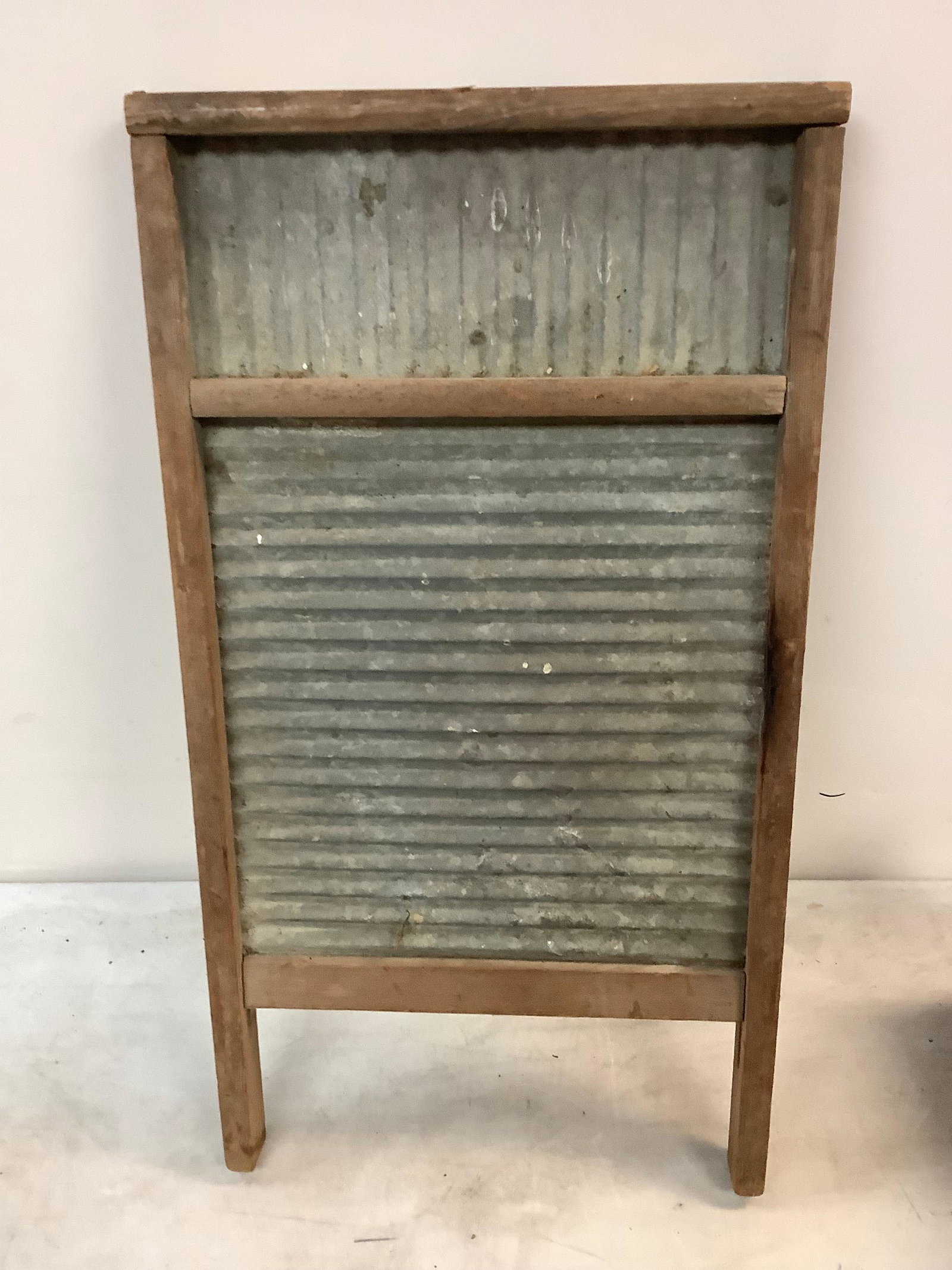 Vintage Washboard 25x13 (1 of 1)