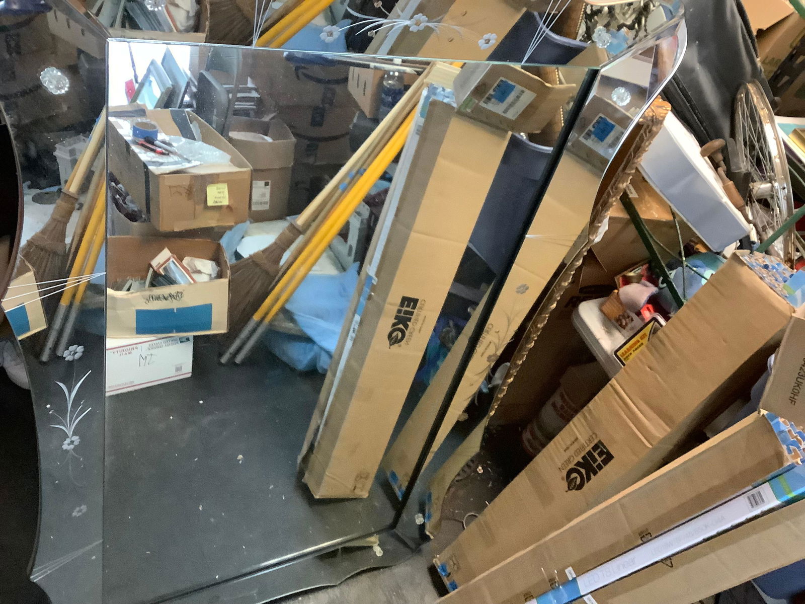 R.H. Macy and co. NY vintage refrigerator/freezer non electric (1 of 1)