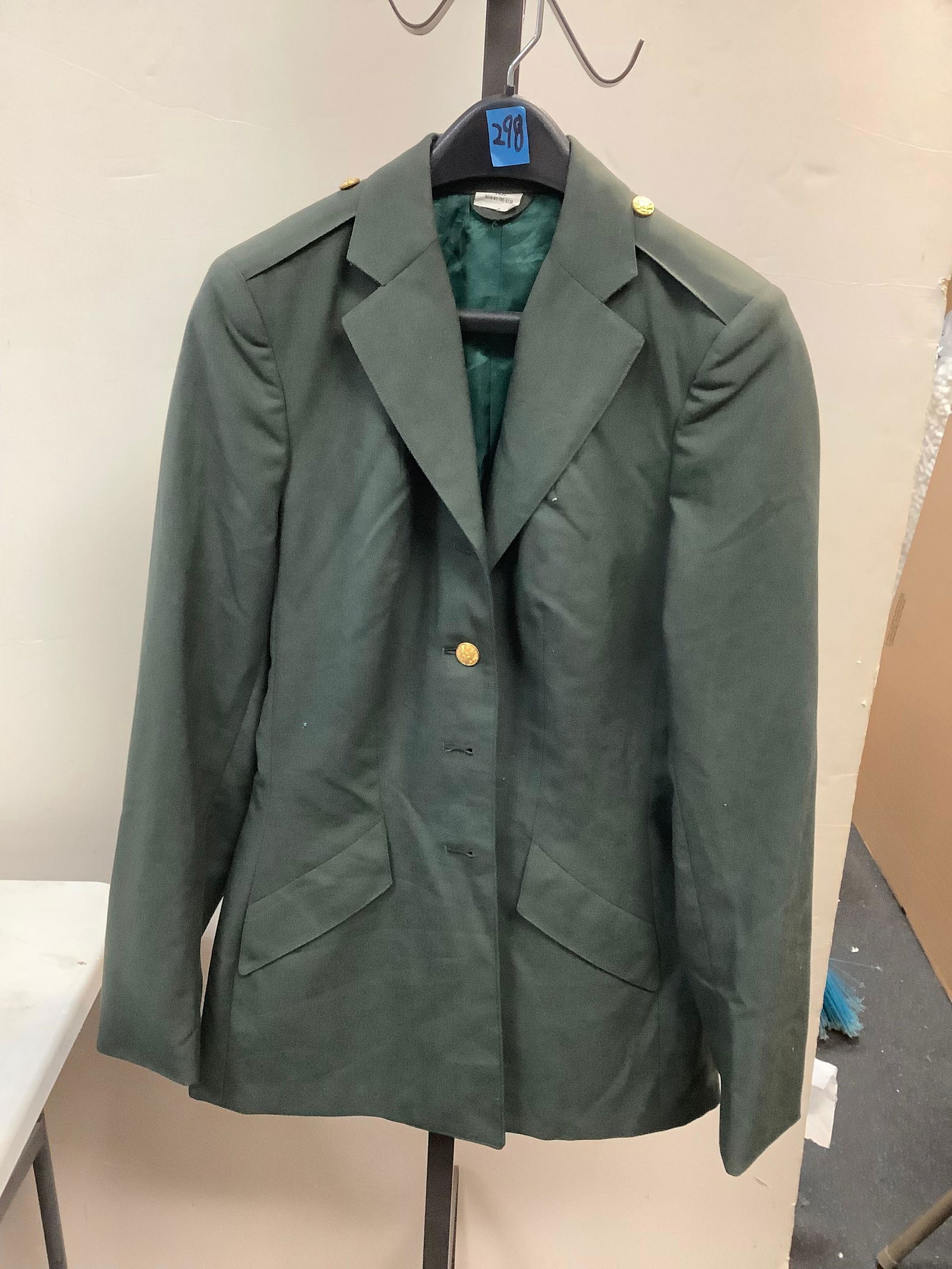 14 XL means army green button up (1 of 1)