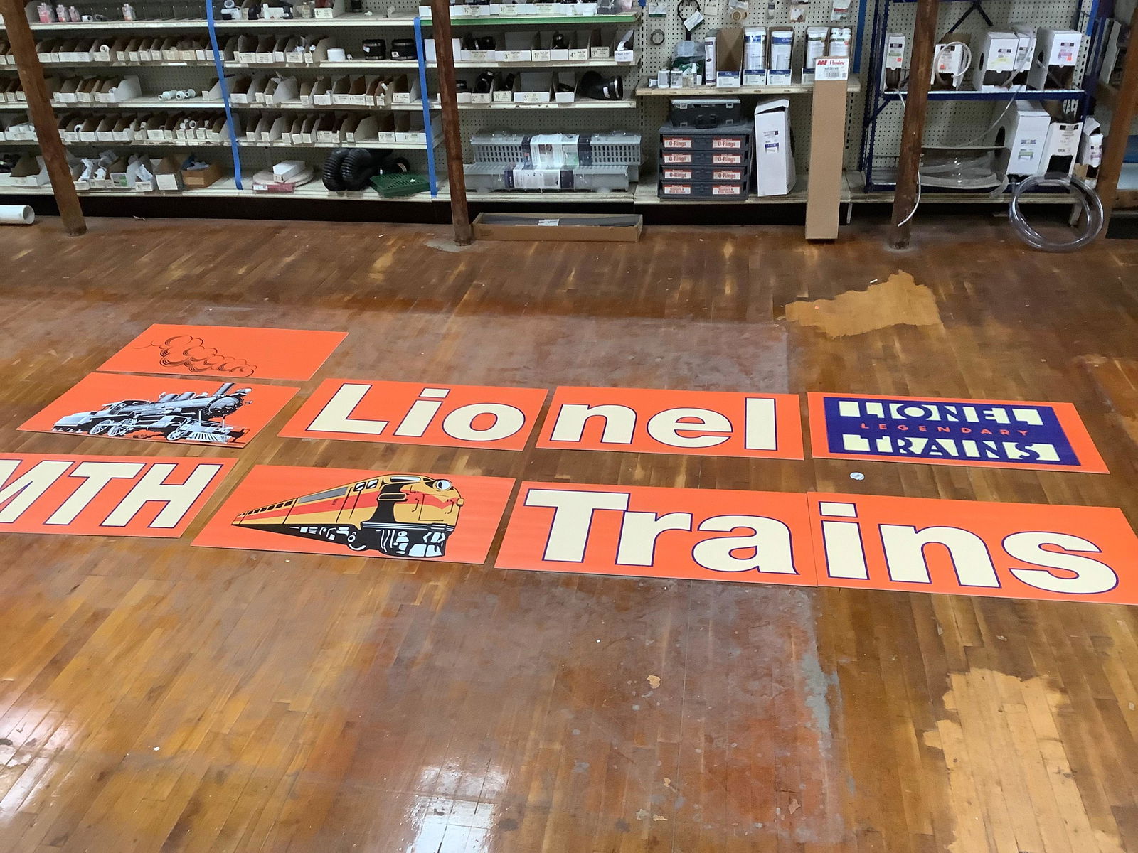 Store display lionel trains sign (1 of 1)