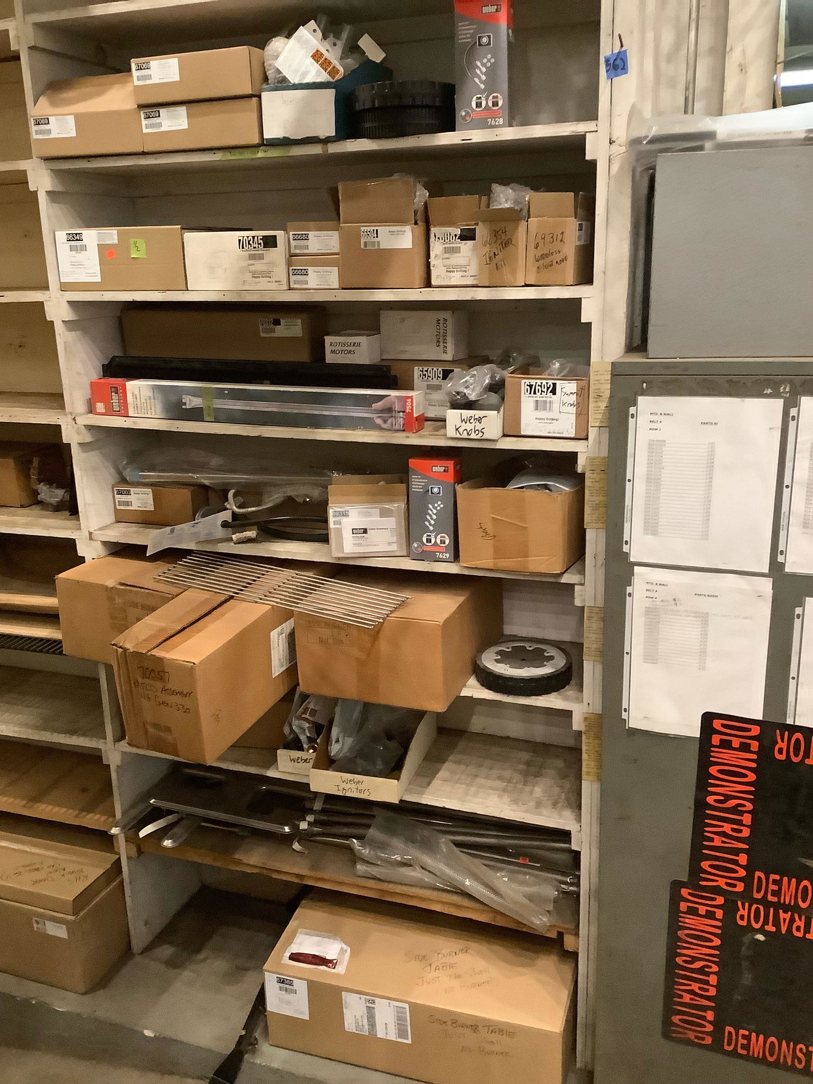 Large amount of weber grill parts in boxes (1 of 1)