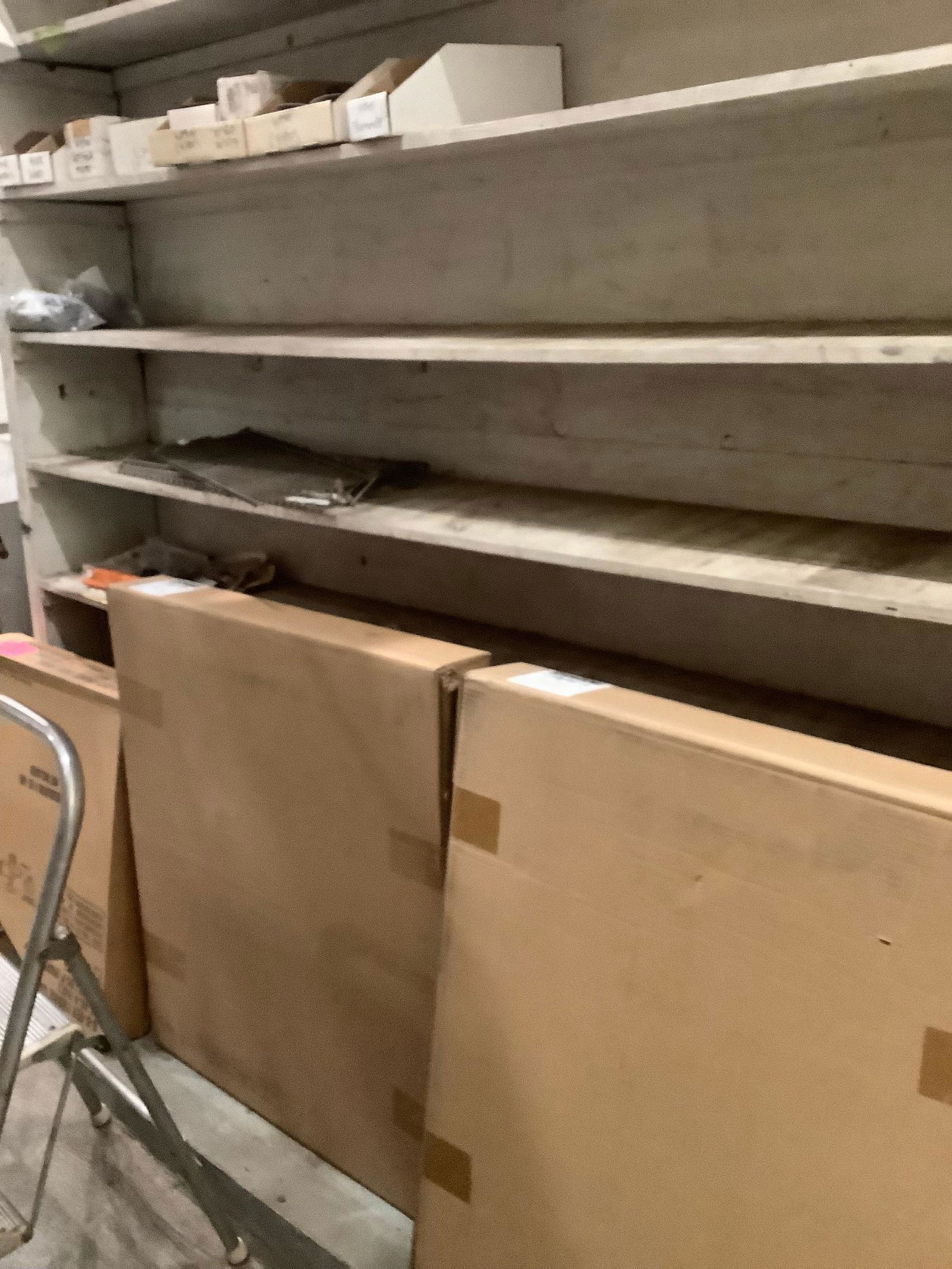 Large amount of weber grill parts in boxes (1 of 1)