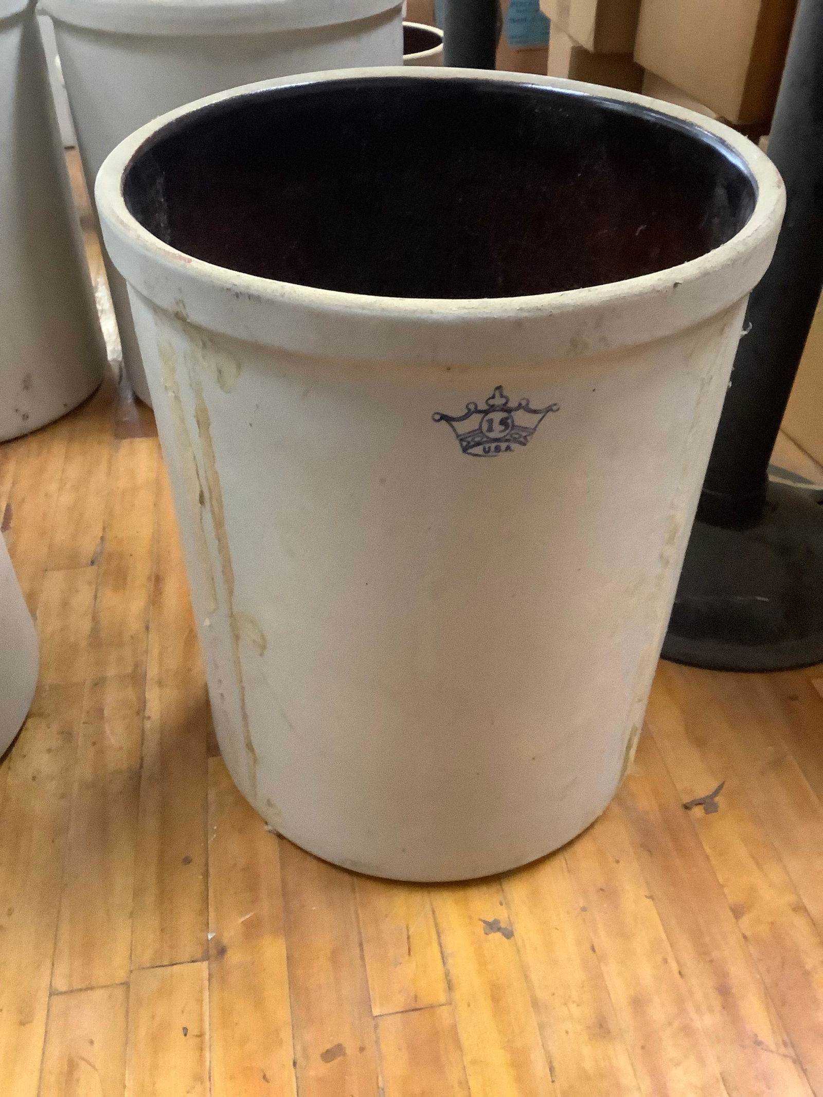 15 gallon crocks 20in. (1 of 1)