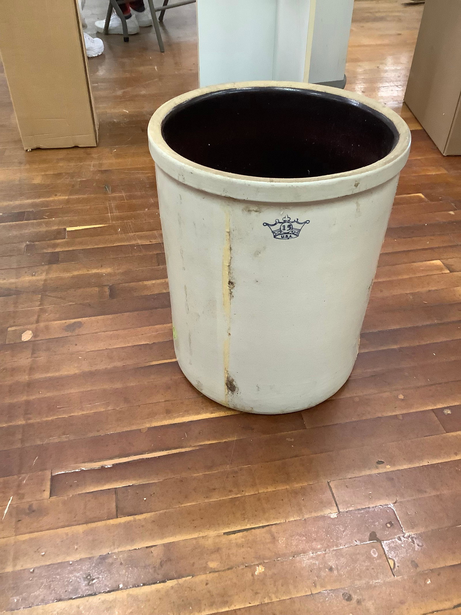15 gallon crock 20in.tall (1 of 1)