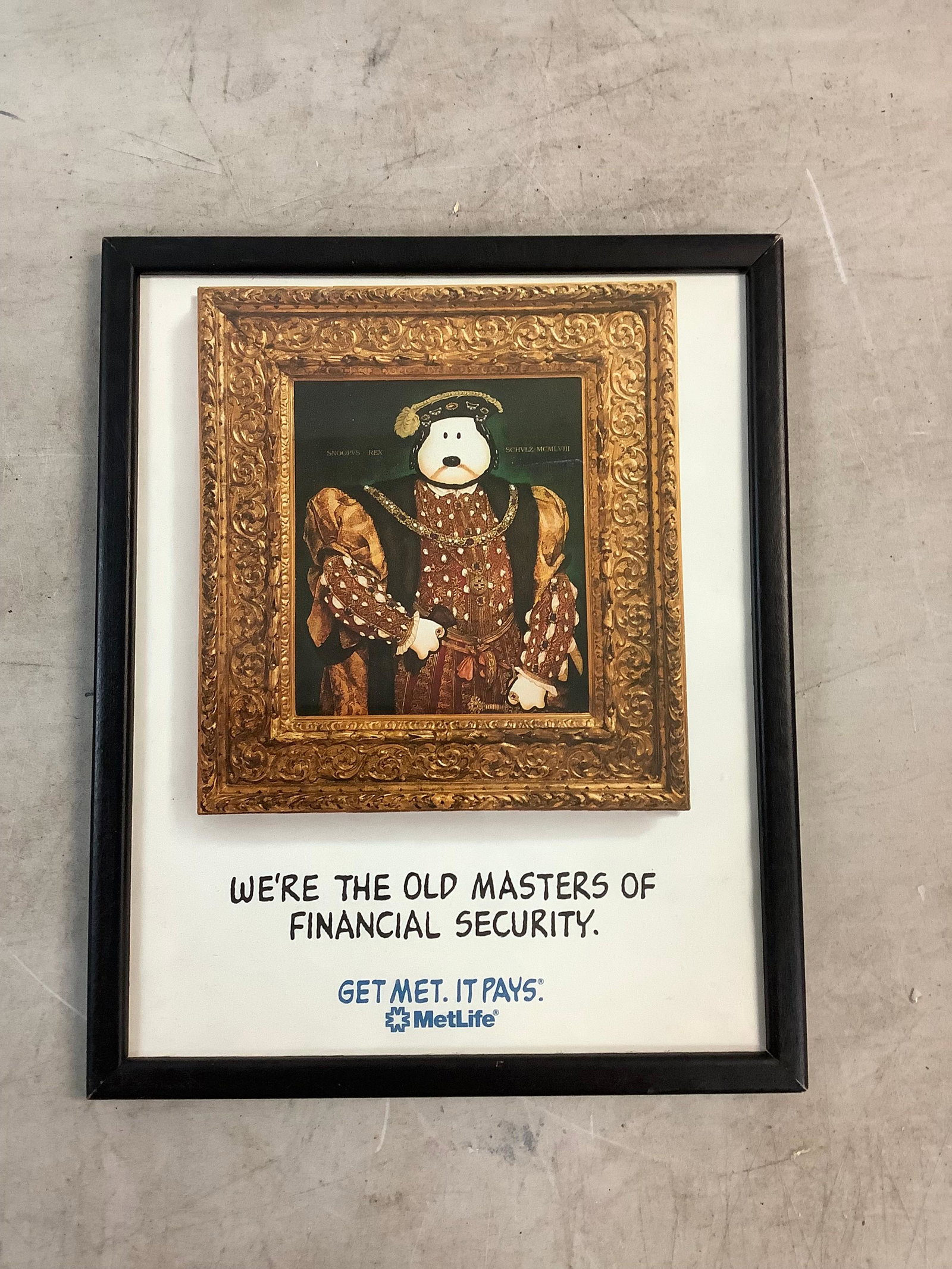 Schulz framed metlife snoopy picture 10.75''x8.75'': Schulz framed metlife snoopy picture 10.75''x8.75''