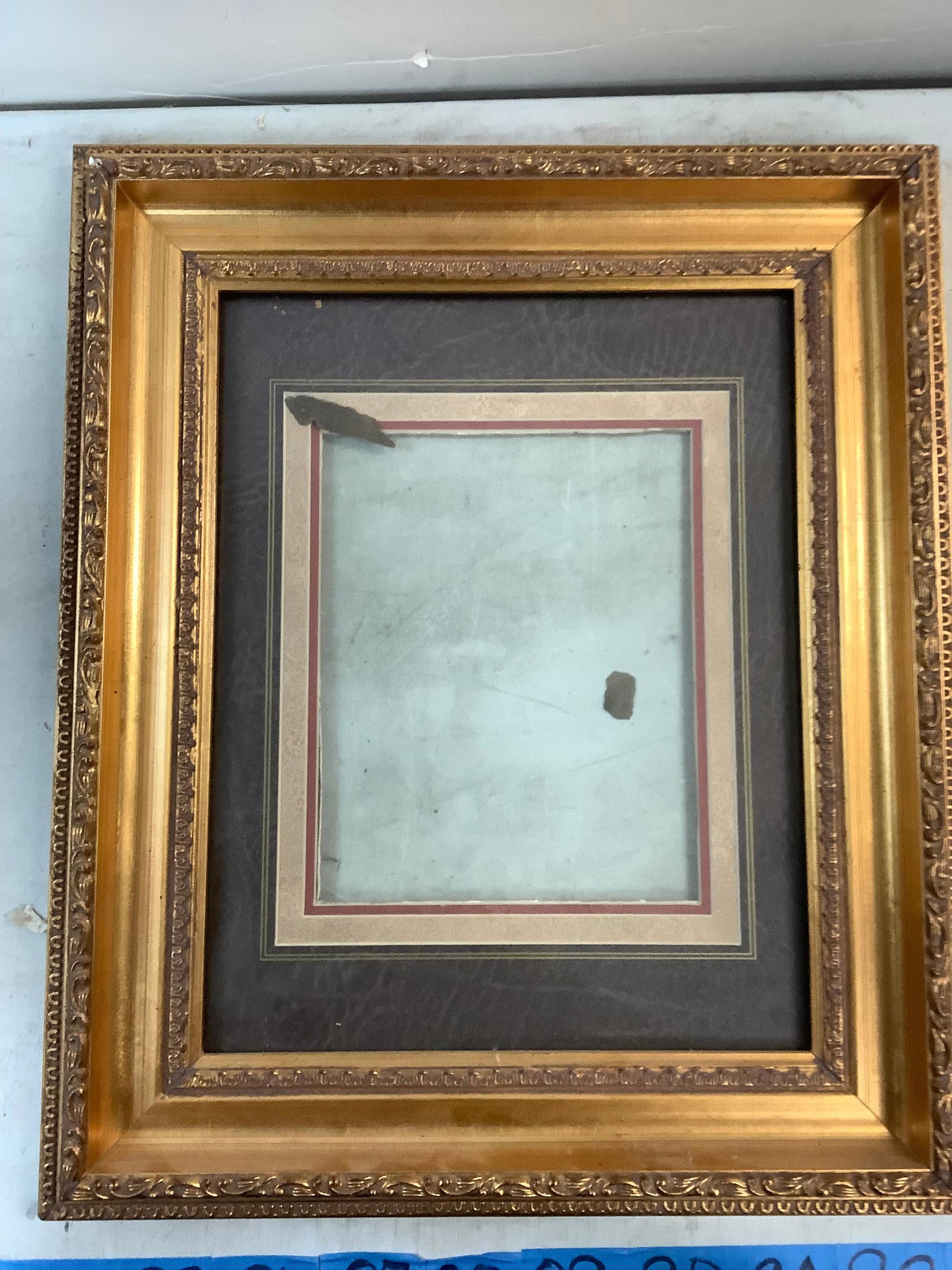 Frame with glass display 19.5''x16.75'': Frame with glass display 19.5''x16.75''
