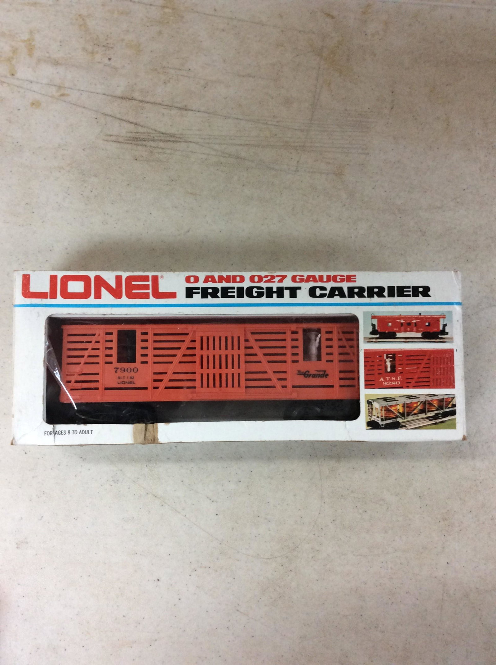 Lionel outlaw car (0 & 27 gauge): Lionel outlaw car (0 & 27 gauge)