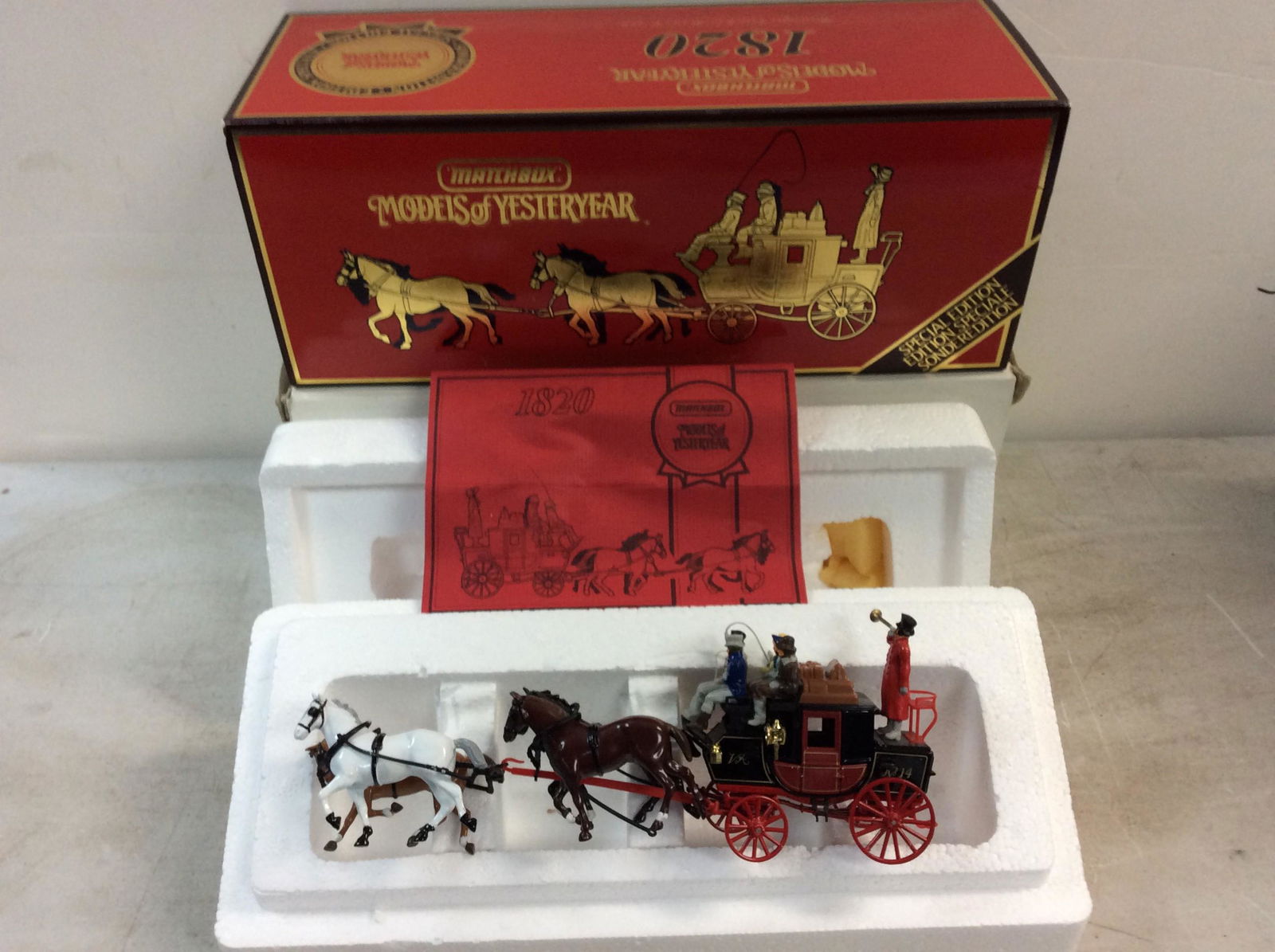 Matchbox - Models of Yesteryear 1820, passenger coach & horses: Matchbox - Models of Yesteryear 1820, passenger coach & horses