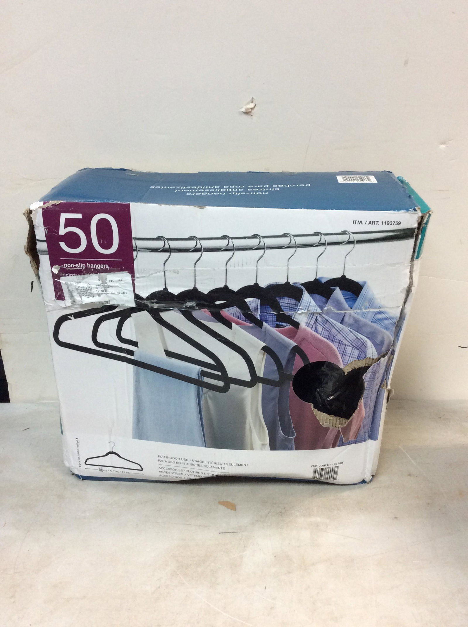 50 non-slip hangers: 50 non-slip hangers