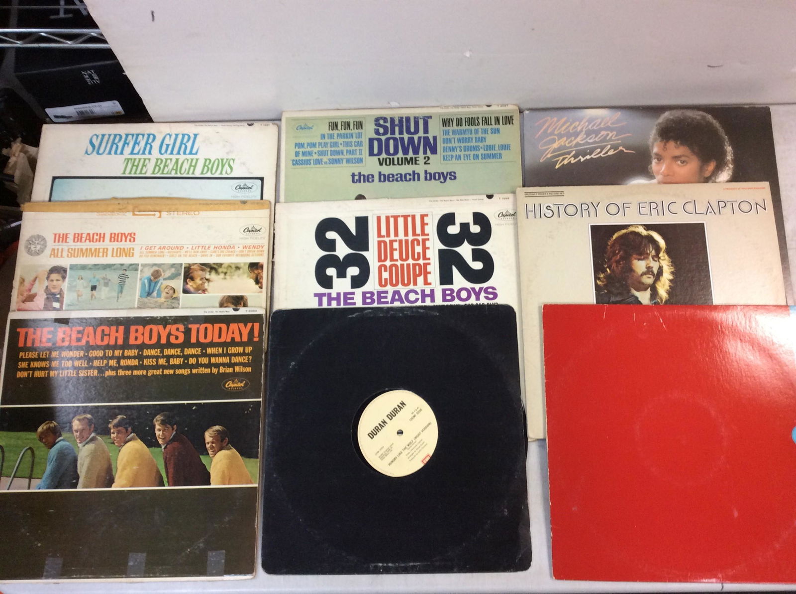 Lot of vintage records( The beach boys, Michael Jackson, and more) (1 of 1)