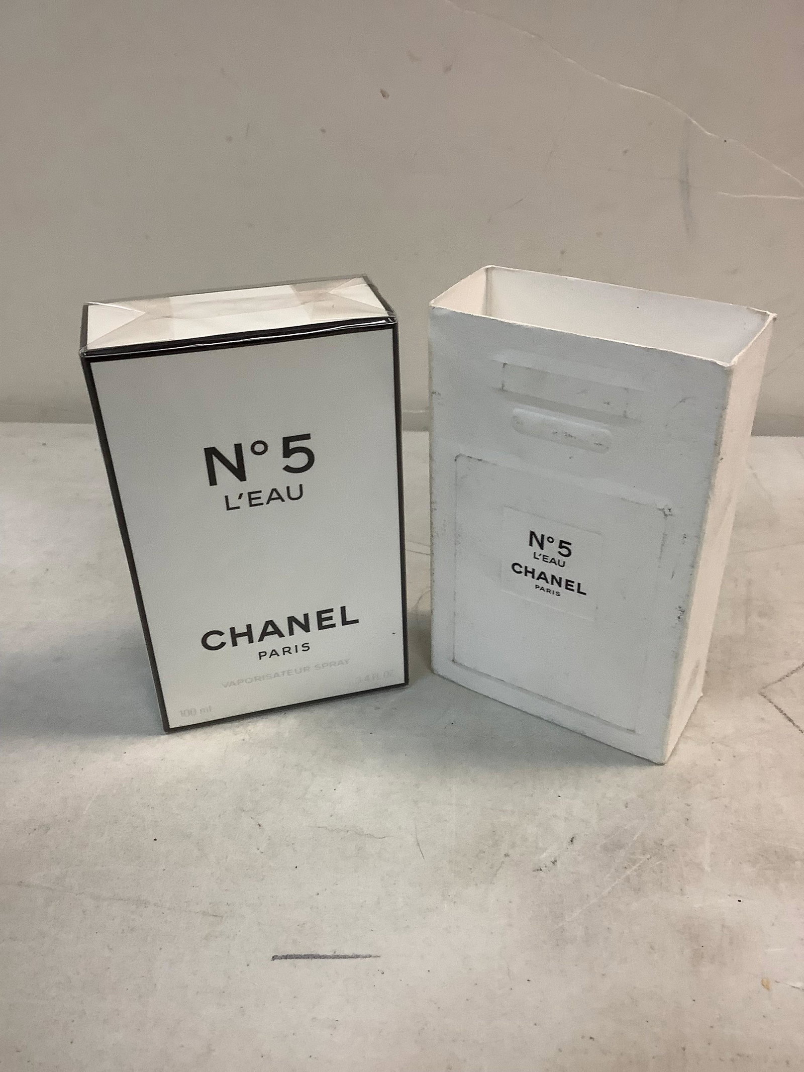 L'eau Chanel Paris vaporisateur spray 100mL (sealed) (1 of 1)