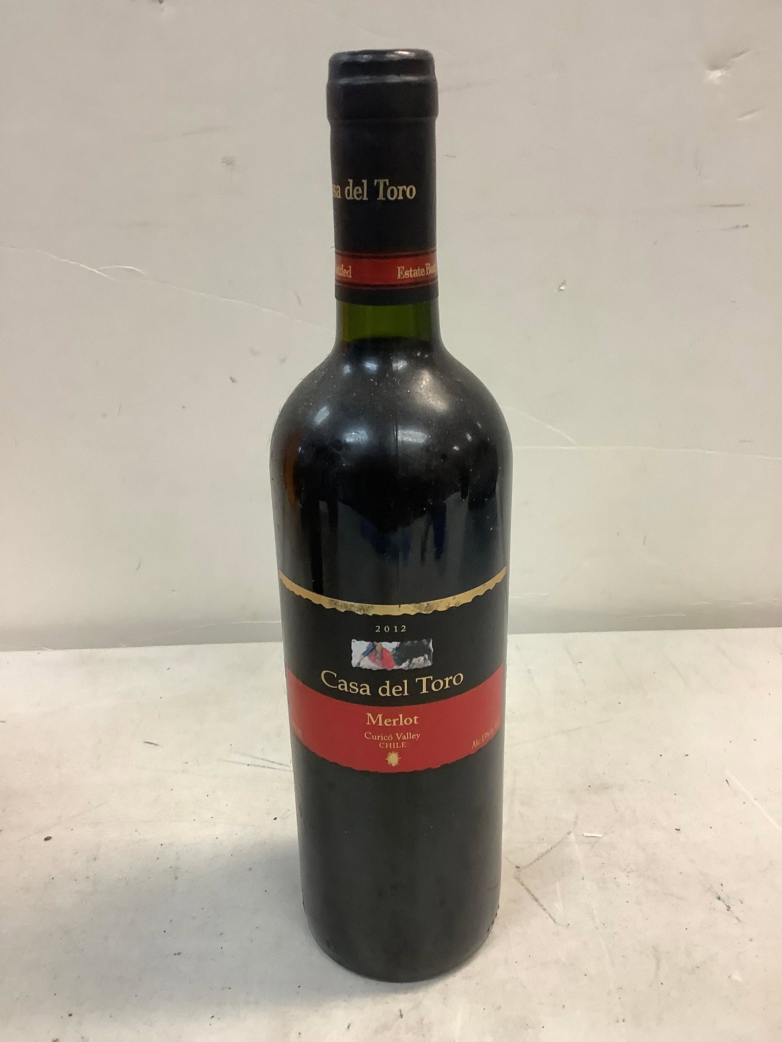 2012 Casa Del Toro Merlot wine (750mL): 2012 Casa Del Toro Merlot wine (750mL)