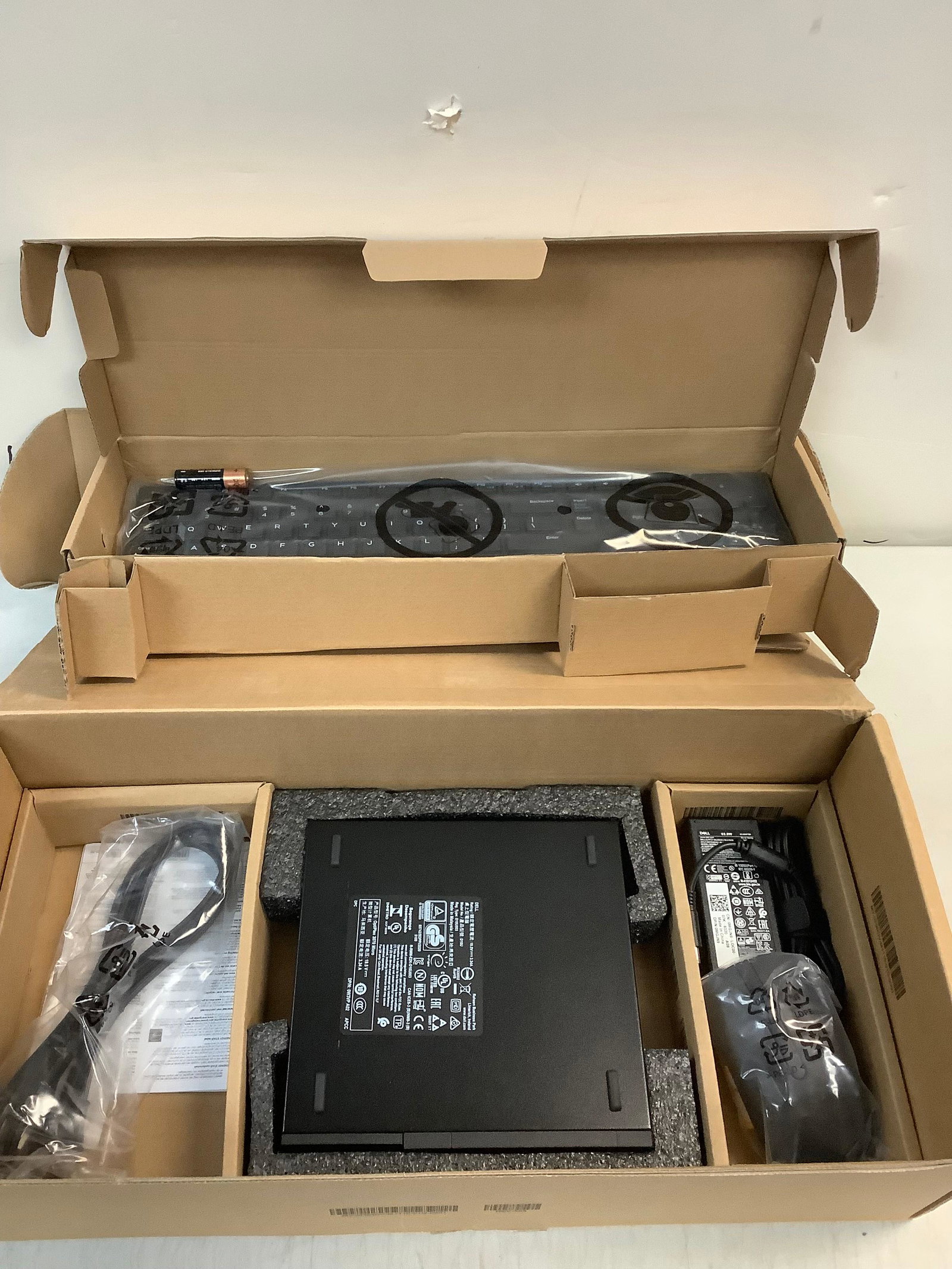 New Dell OptiPlex 3070 Computer 8 GB Memory 500GB Hard Drive (1 of 1)