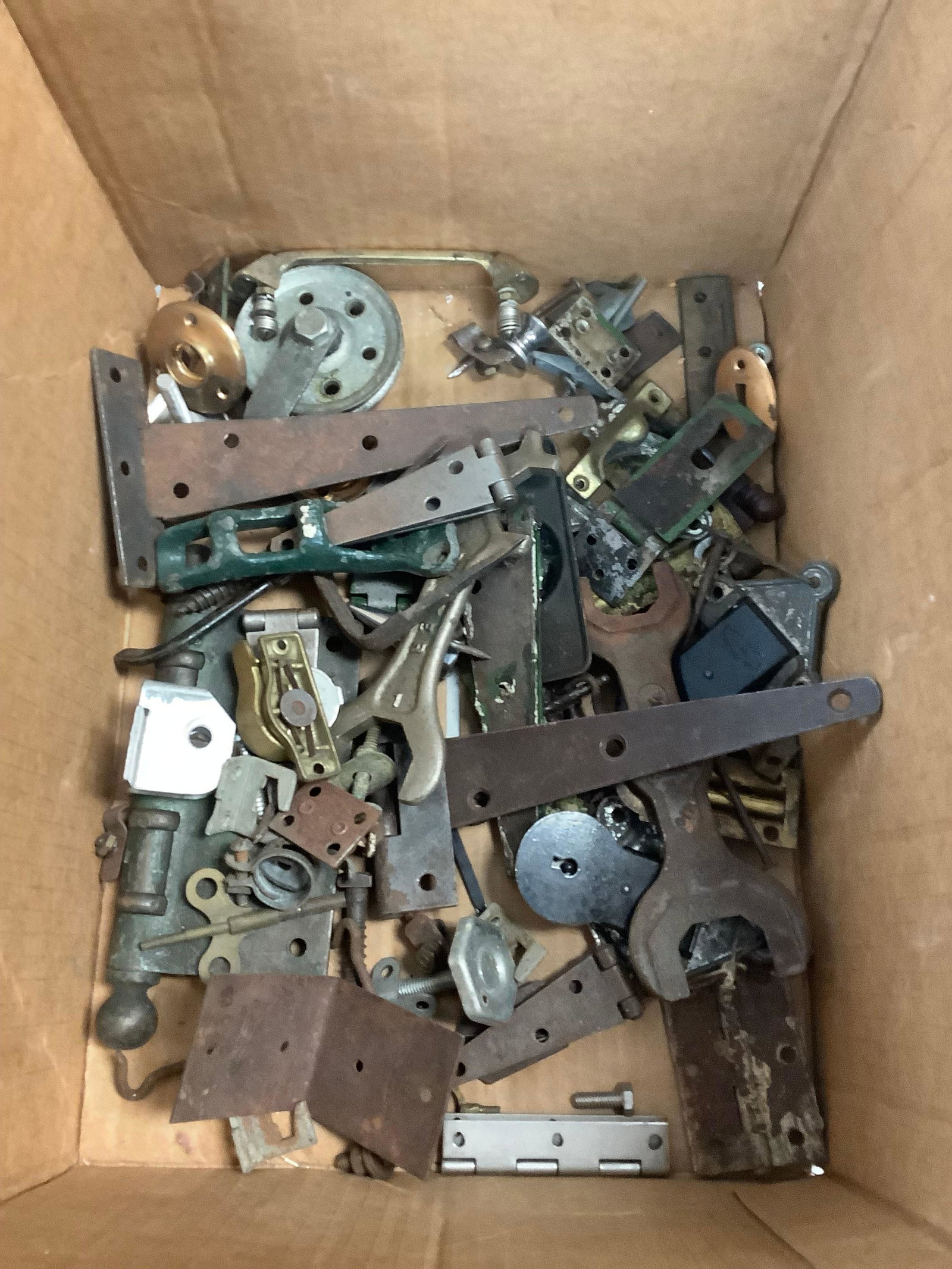 Lot of Vintage Hardware: Lot of Vintage Hardware
