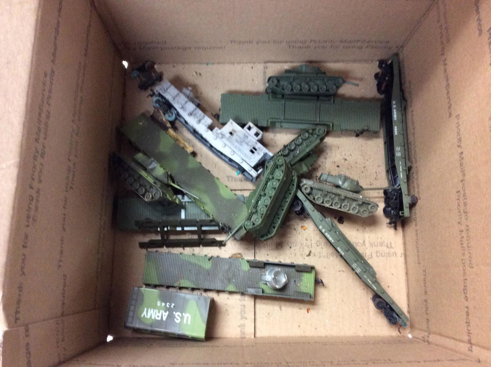 Lot of vintage U.S. Army models (1 of 1)