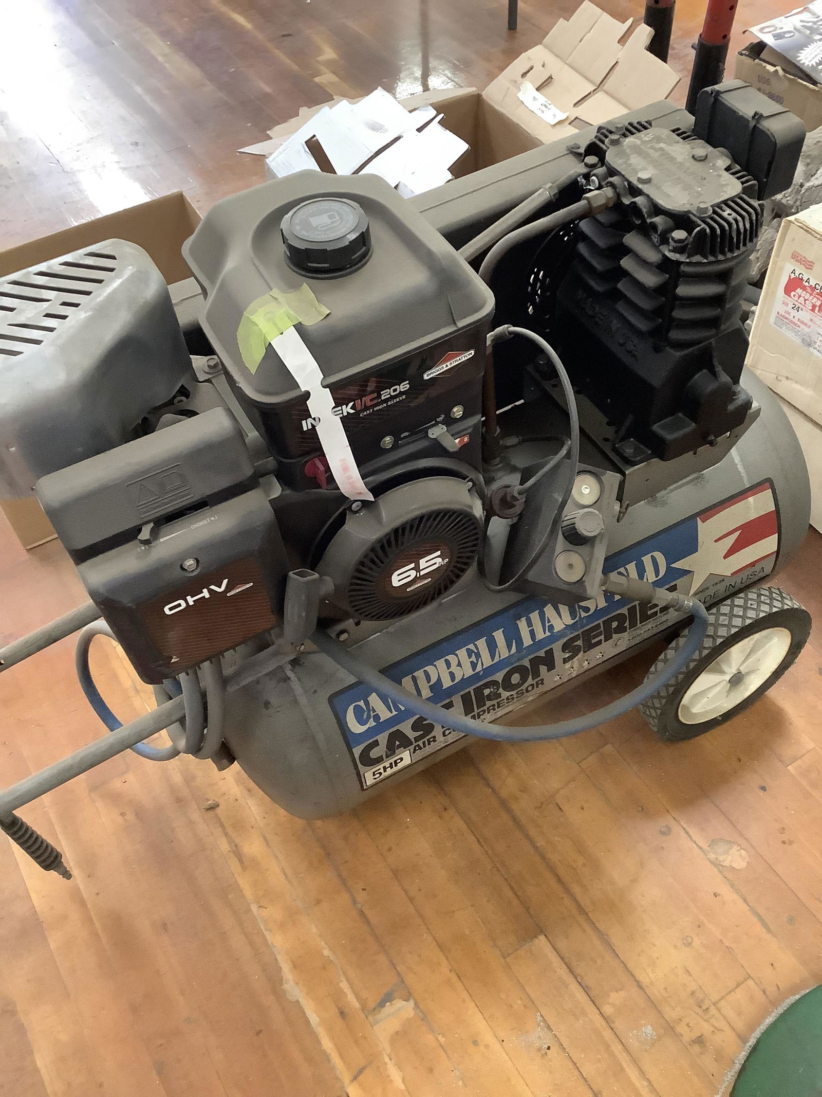 Campbell Hausfeld 5hp cast iron series air compressor 5hp (1 of 1)