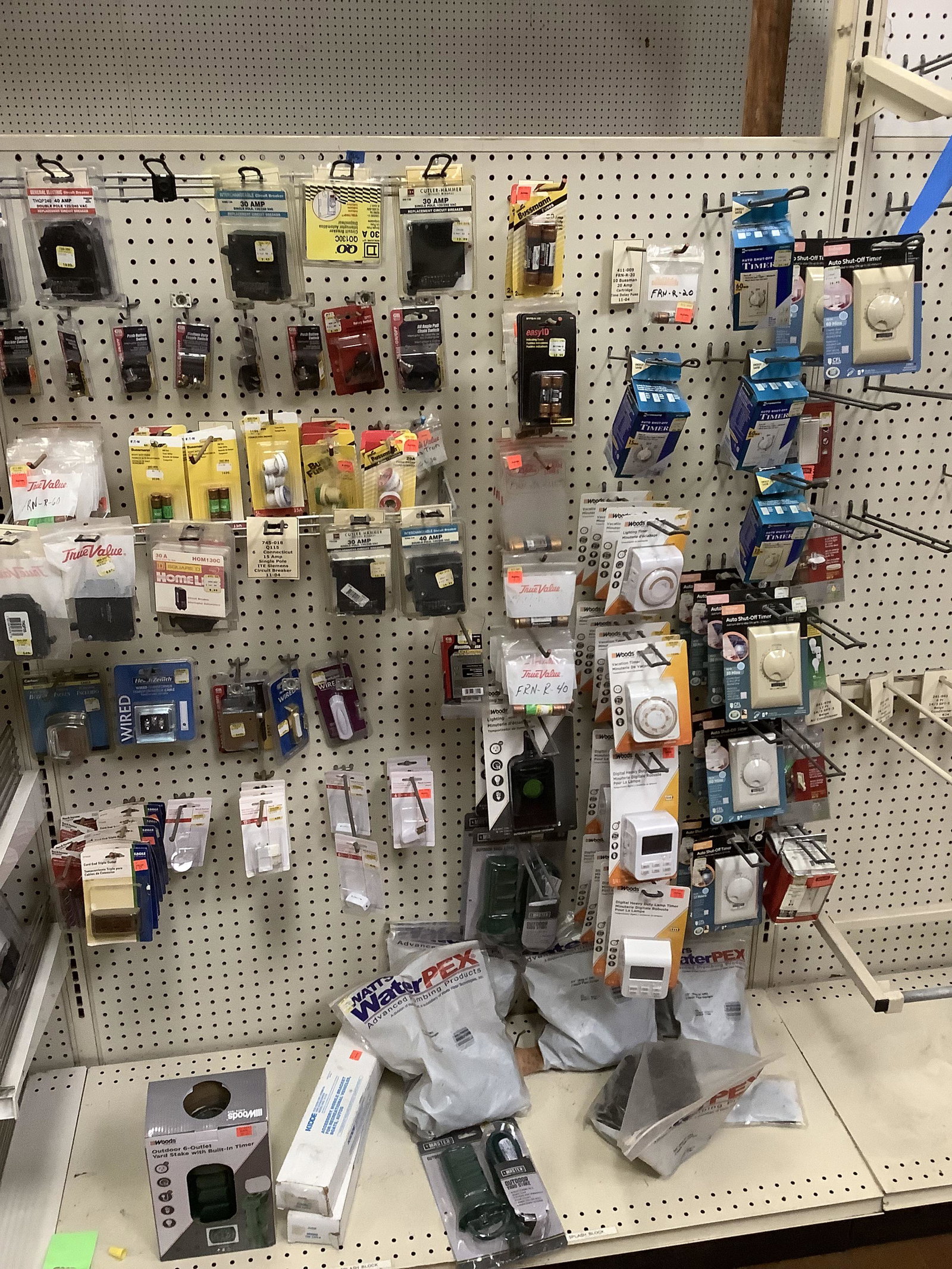 Lot of outdoor yard stakes, Watts waterpex advanced plumbing products, timers,circuit breakers, and (1 of 1)