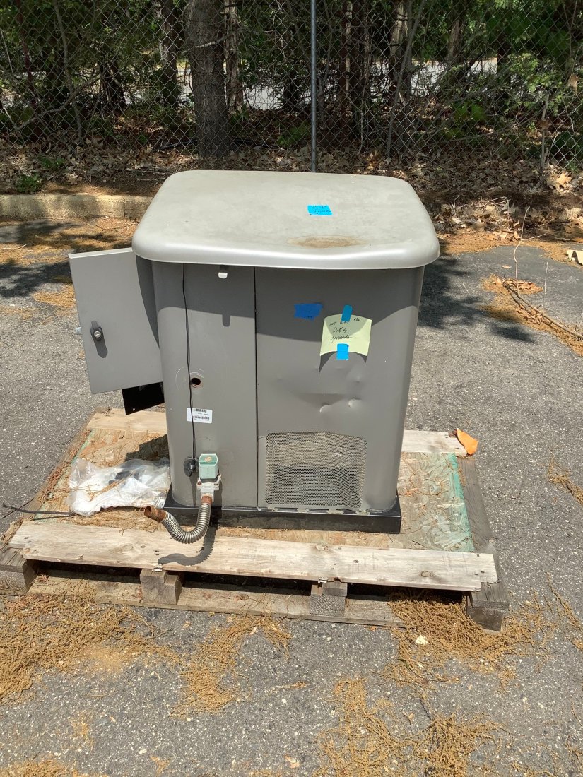 Kohler generator model 2F7 (1 of 1)