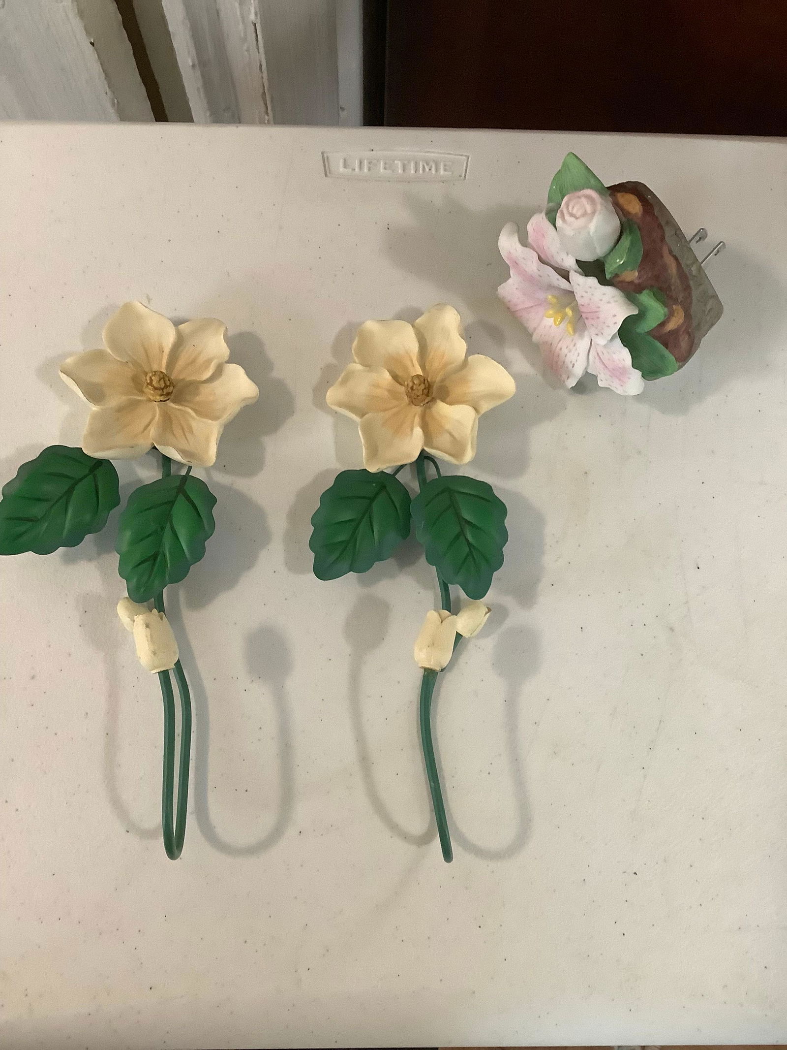 Two Ceramic Hanging Flowers and Ceramic Flower Night Light (1 of 1)