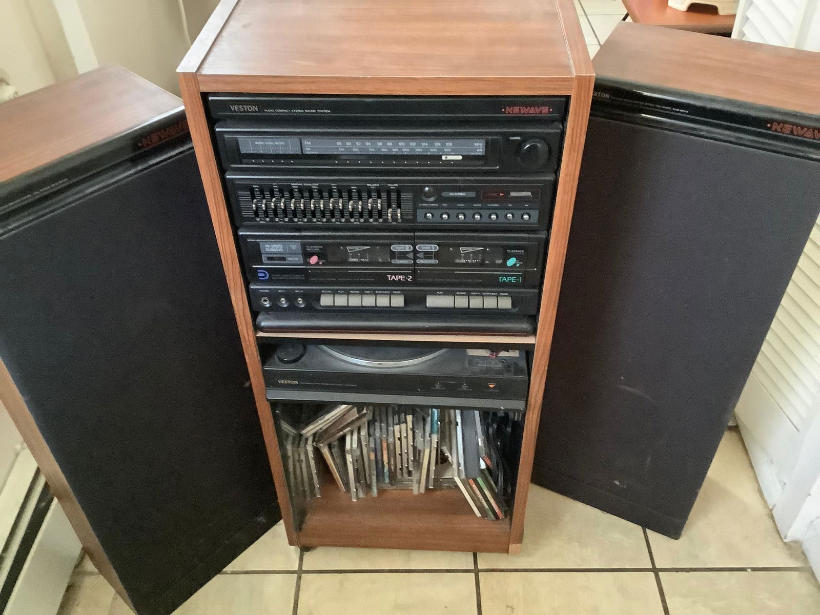 Vintage Veston Newave Stereo System with Turn Table and Speakers (Contents Included) (1 of 1)