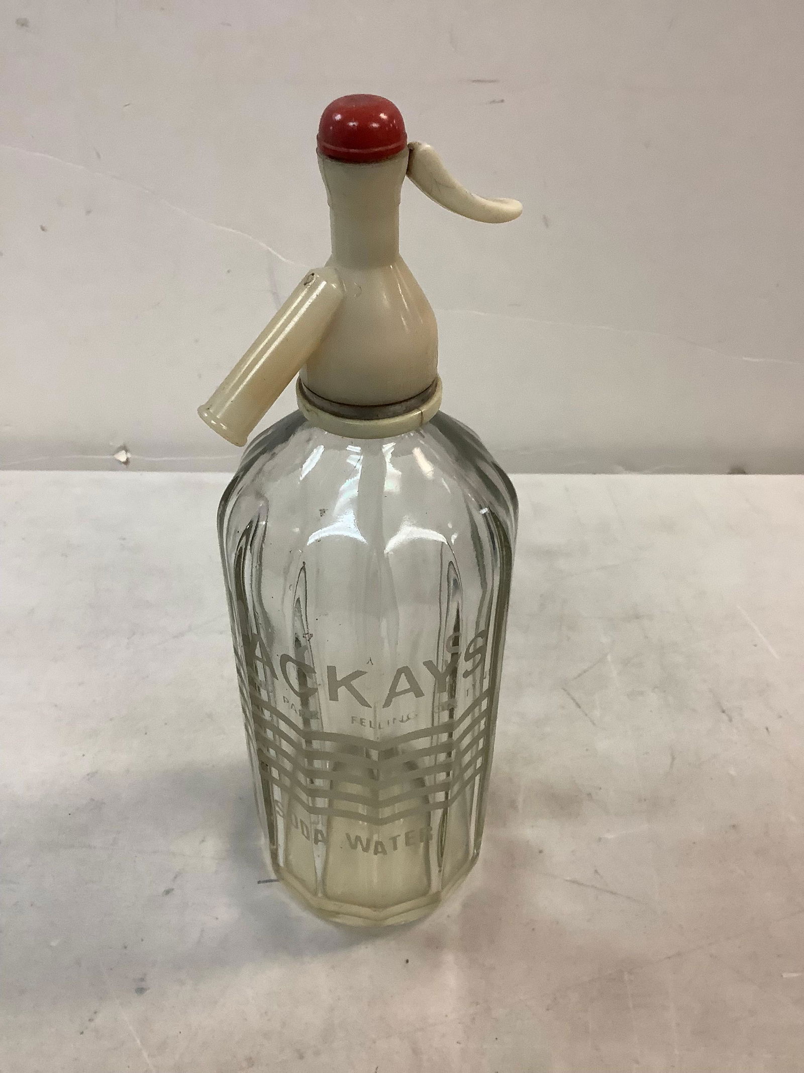 Vintage Mackay's Soda Water Syphon Bottle 12" (1 of 1)