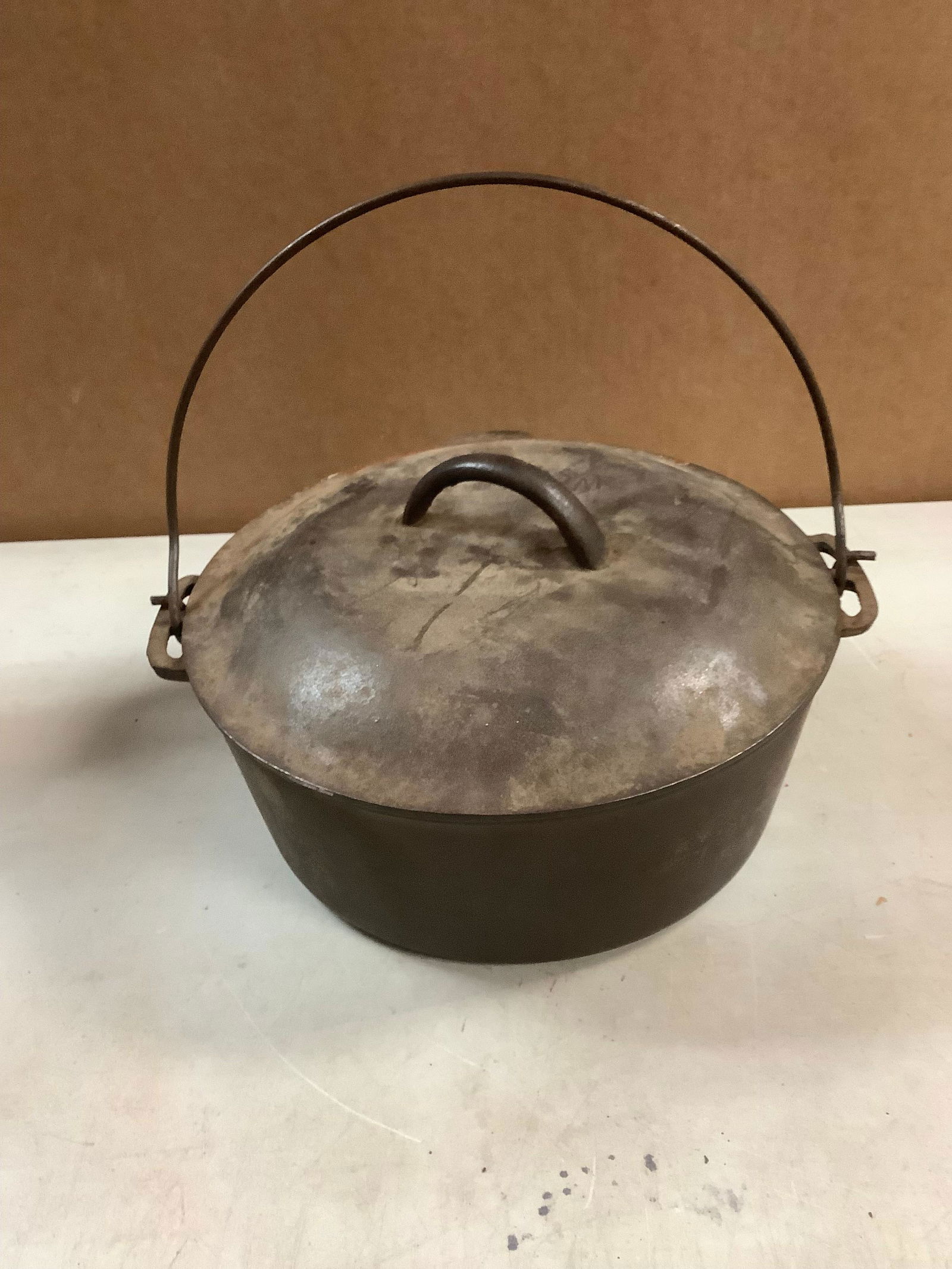 Cast Iron Pot 4x12: Cast Iron Pot 4x12