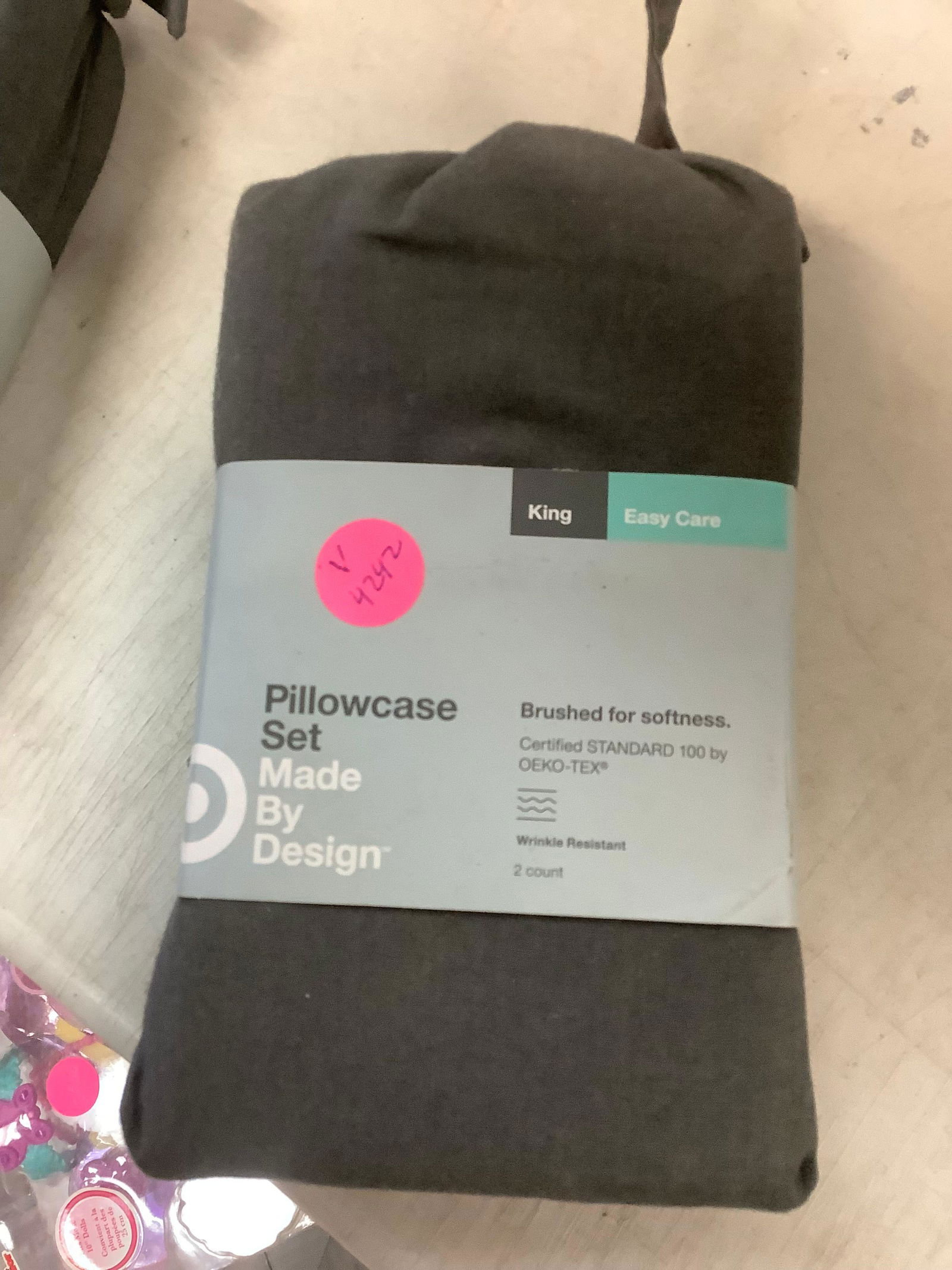 *NEW* king PILLOWCASE SET comes with 2 (1 of 1)