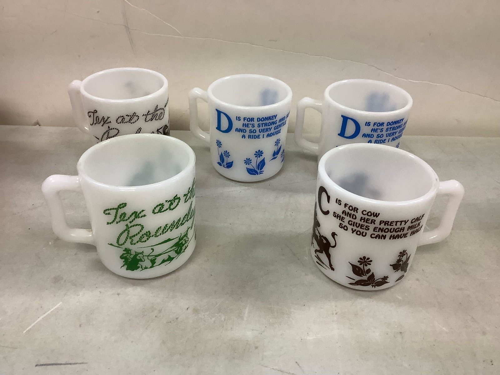 Lot of 5 Milk Glass Mugs 3": Lot of 5 Milk Glass Mugs 3"
