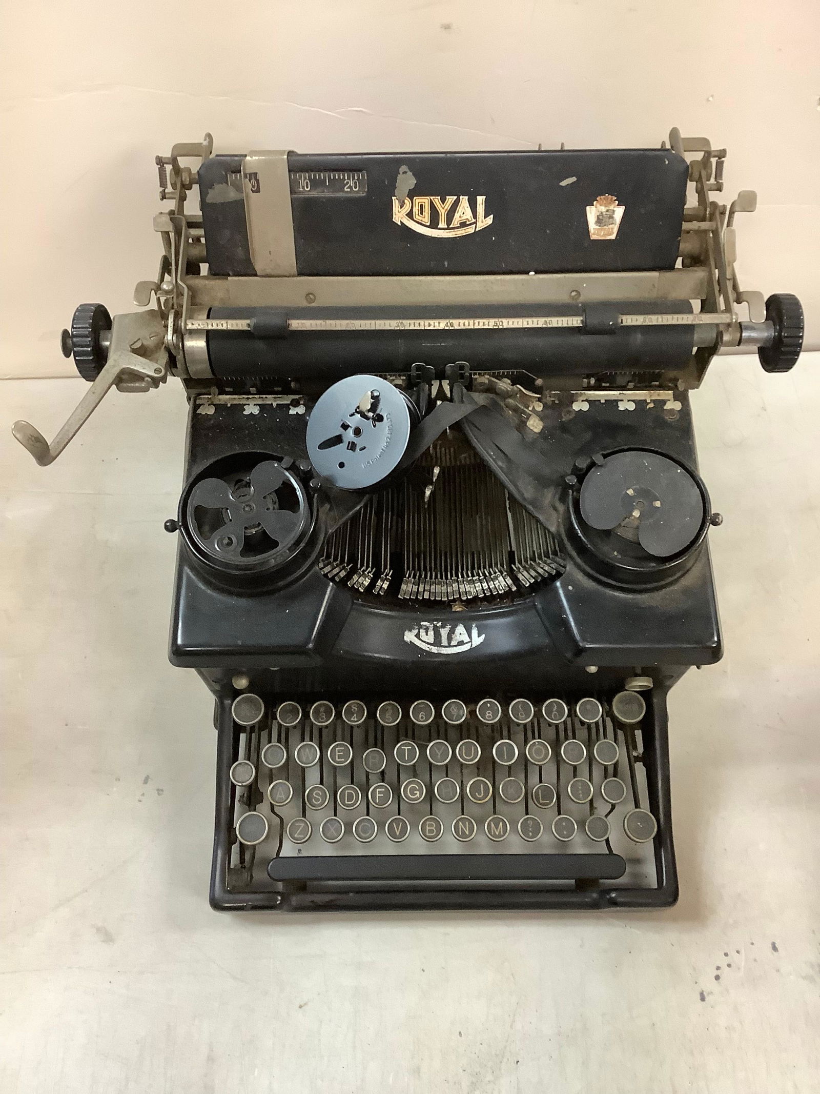 Vintage Royal Typewriter (1 of 1)
