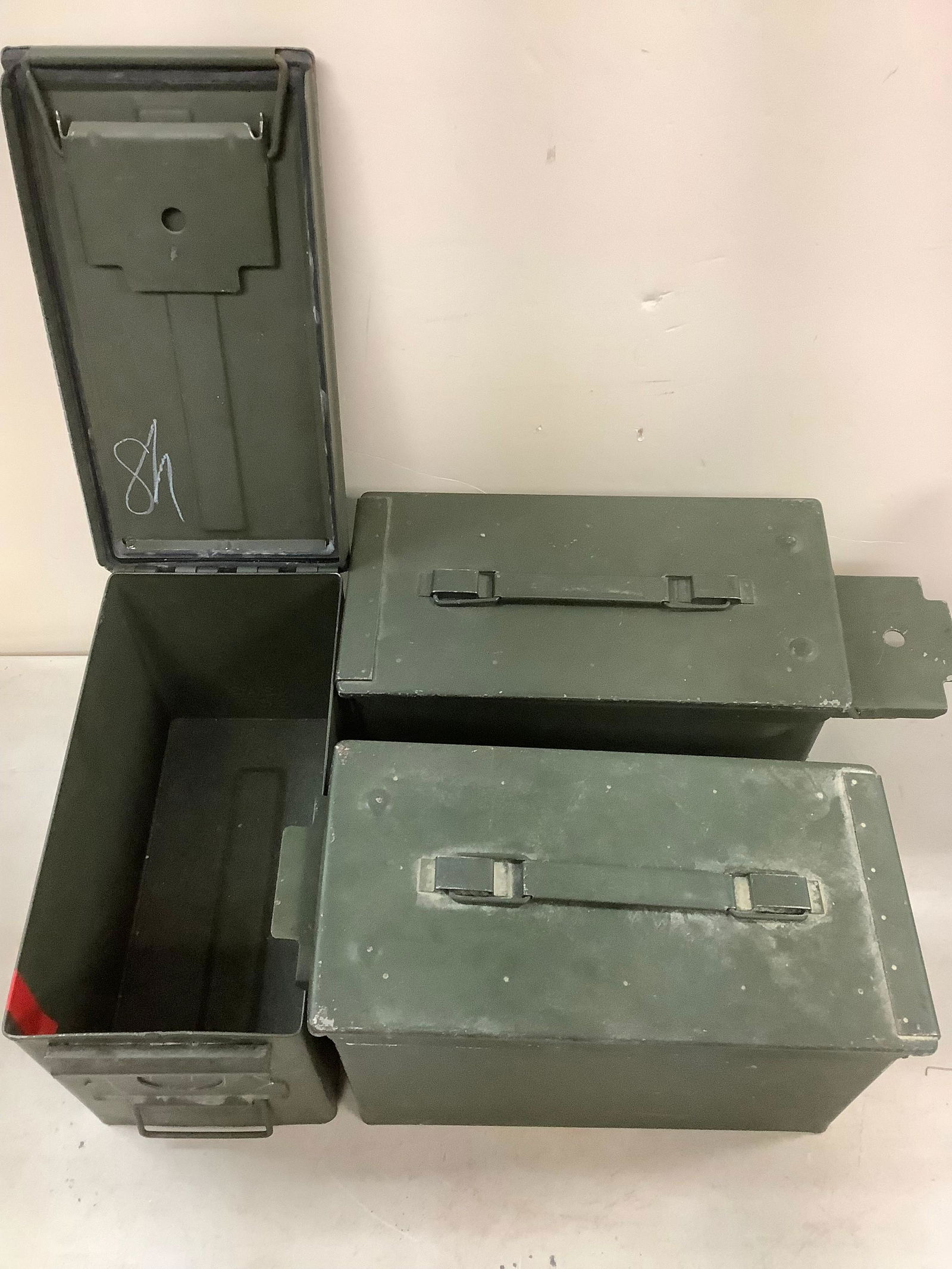 Vintage metal containers (7.5 x 6 x 12) (1 of 1)