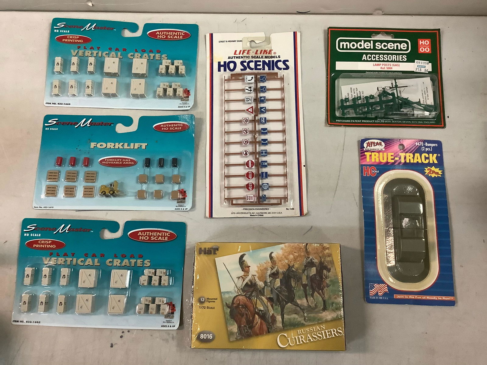 Lot of Scene Master, More Models, accessories, and Russian Cuirassiers (1 of 1)