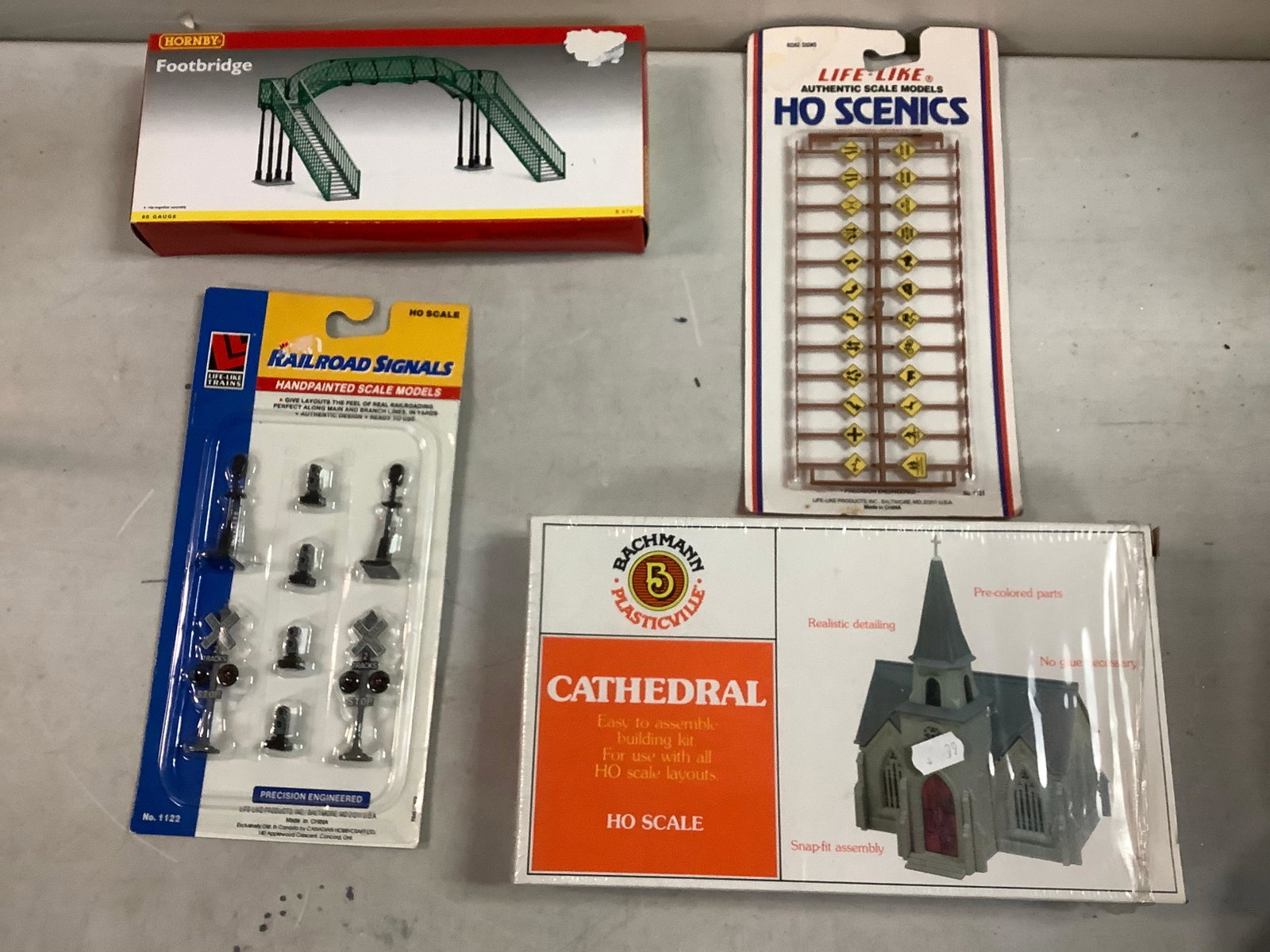 Lot of Model Train Accessories and Model Cathedral and Bridge: Lot of Model Train Accessories and Model Cathedral and Bridge