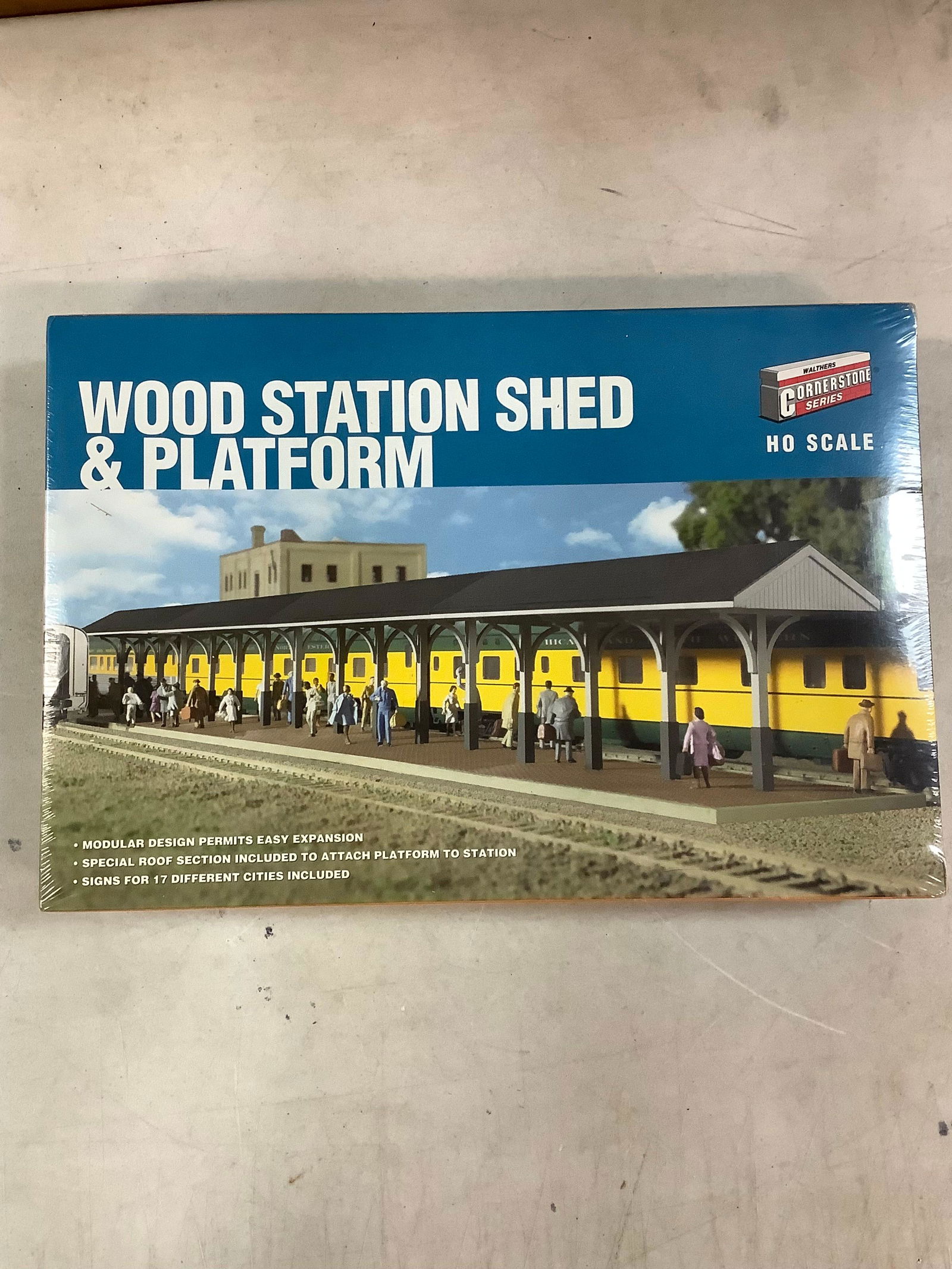 New wood station shed and platform set (1 of 1)