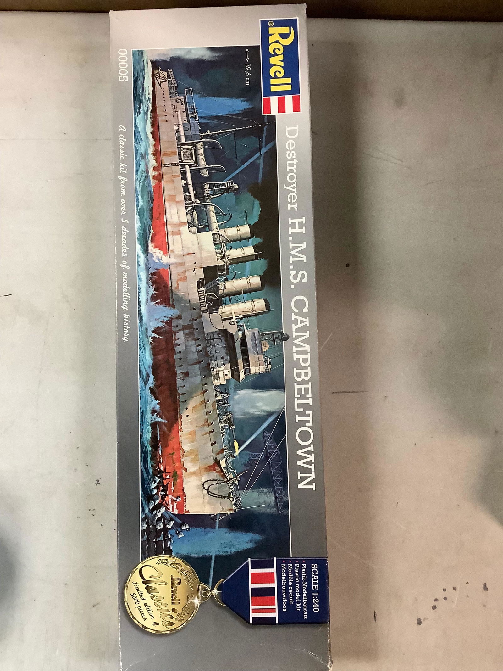 Destroyer H.M.S. Campbeltown vintage Revell model (1 of 1)
