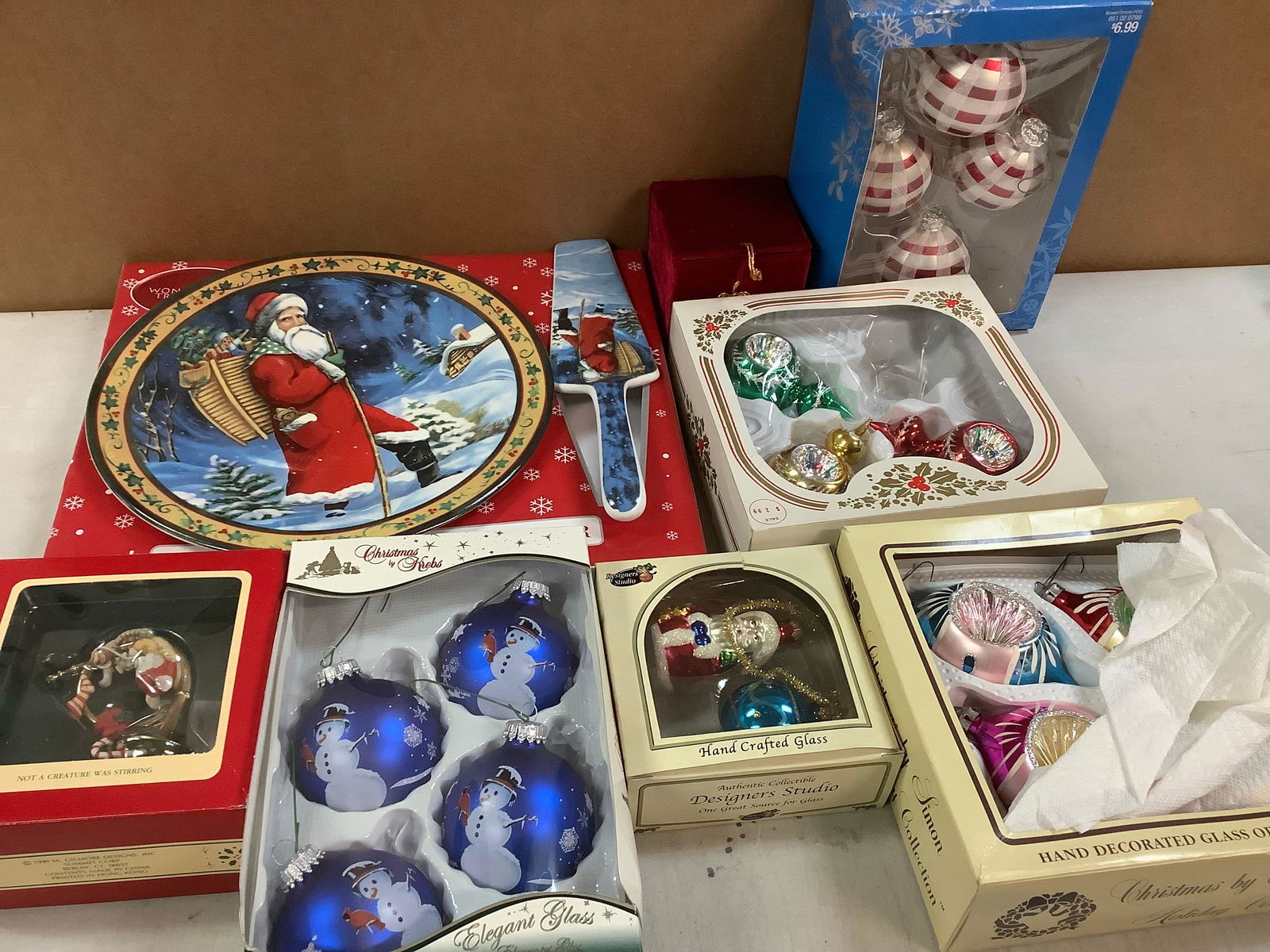 Decorative Christmas cake plate with server and ornaments (1 of 1)