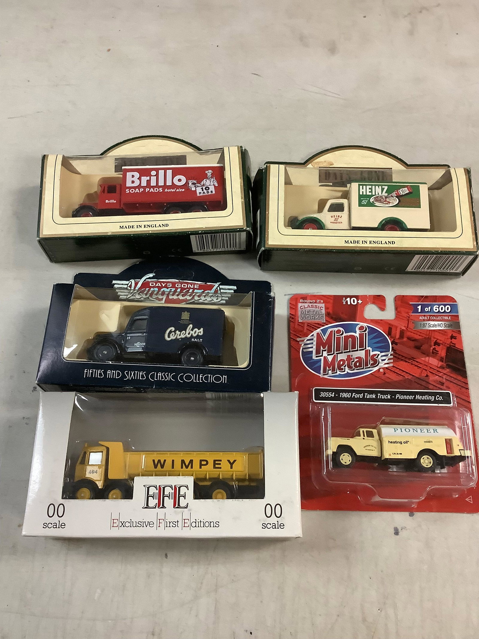 Lot of Days Gone collectibles (brillo, heinz, vanguards), 1960 ford tank truck, wimpey truck: Lot of Days Gone collectibles (brillo, heinz, vanguards), 1960 ford tank truck, wimpey truck