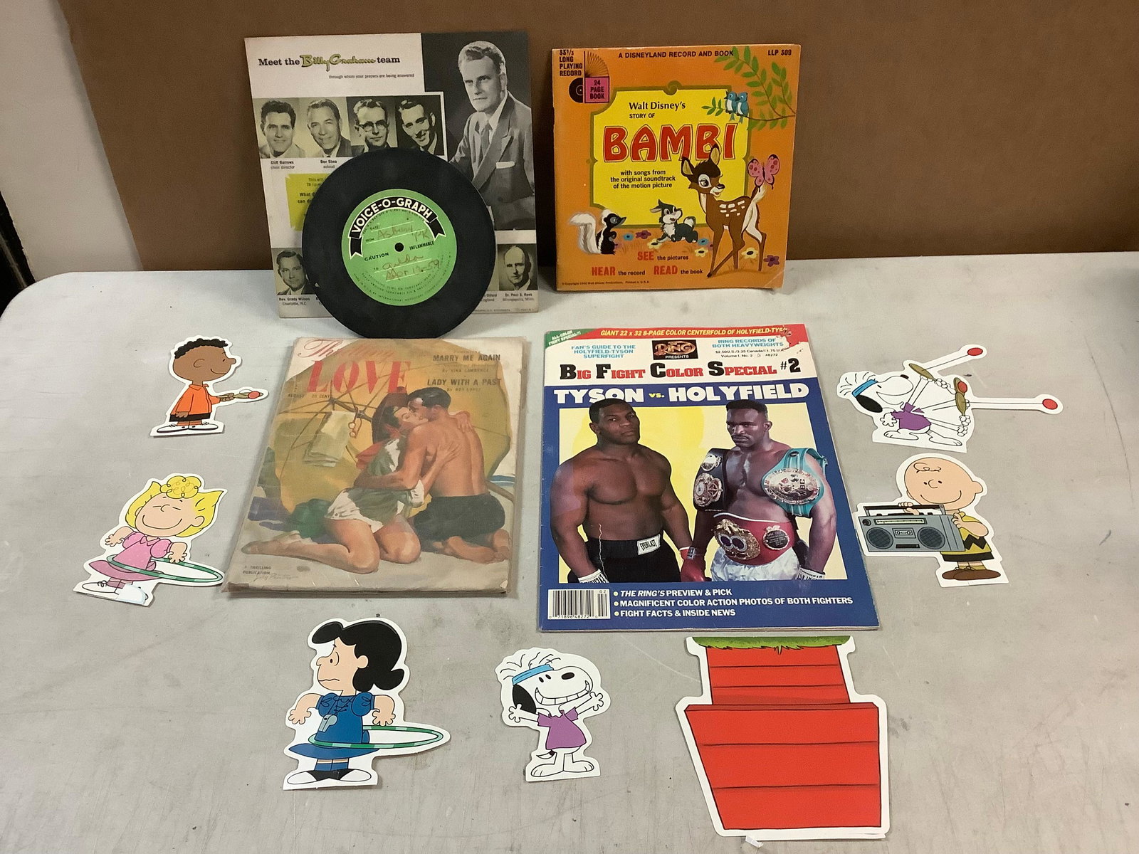 Lot of Asbury Park 45 Vintage Empty Record Case, Disney's Bambi 24 Page Book and record, Prime  Mike (1 of 1)