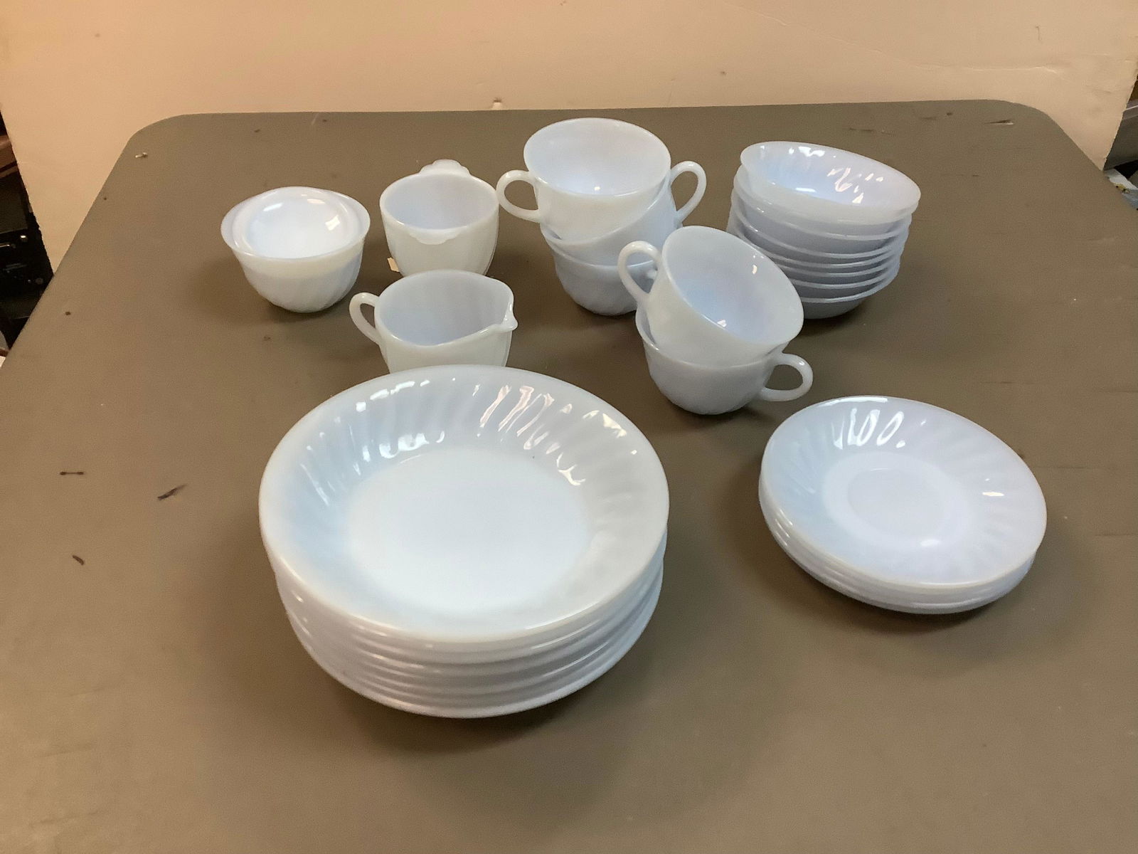 Lot of Vintage Fire King Bowls, Cups, Plates, Sugar and Creamer (No Chips) (1 of 1)