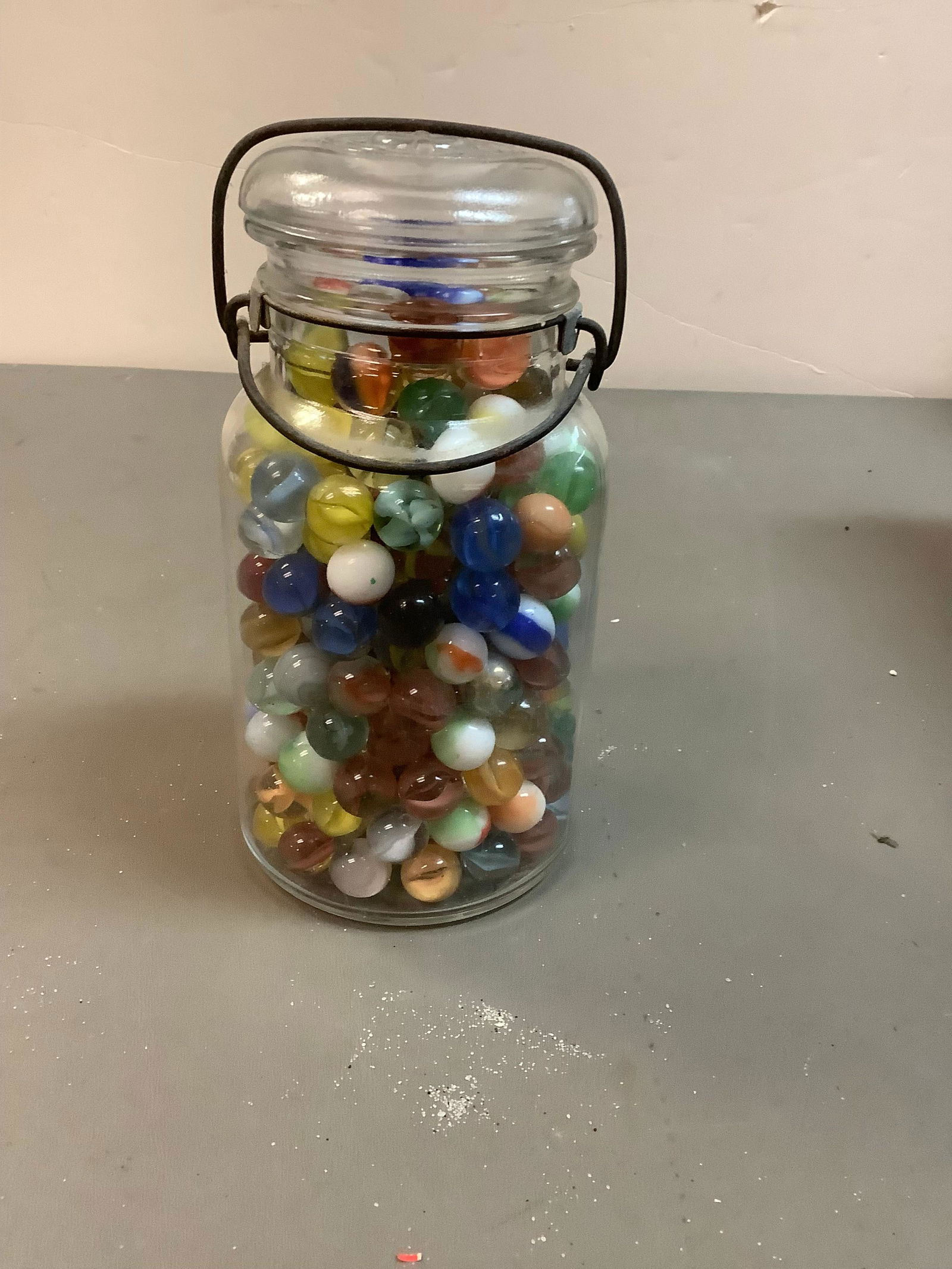 Mason Jar Full of Marbles: Mason Jar Full of Marbles