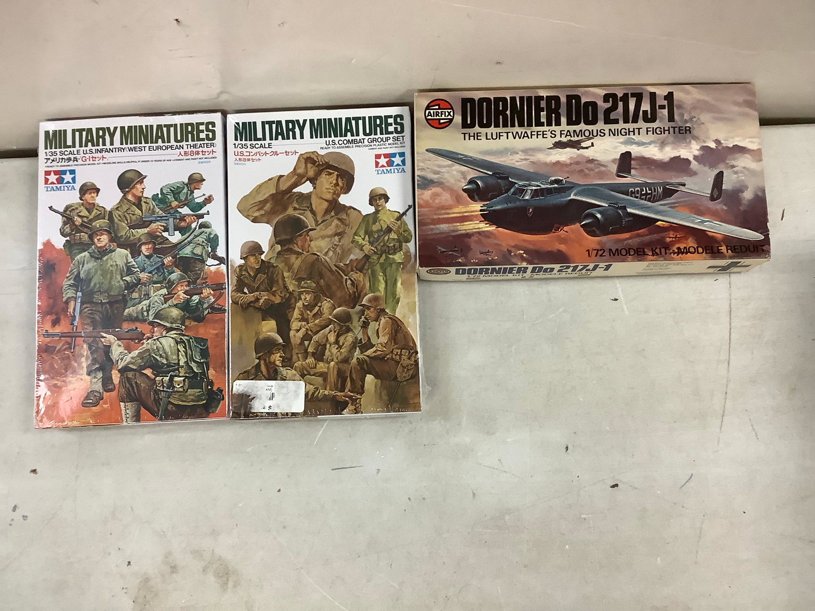 Lot of German model fighter plane sealed and mini military figures (1 of 1)