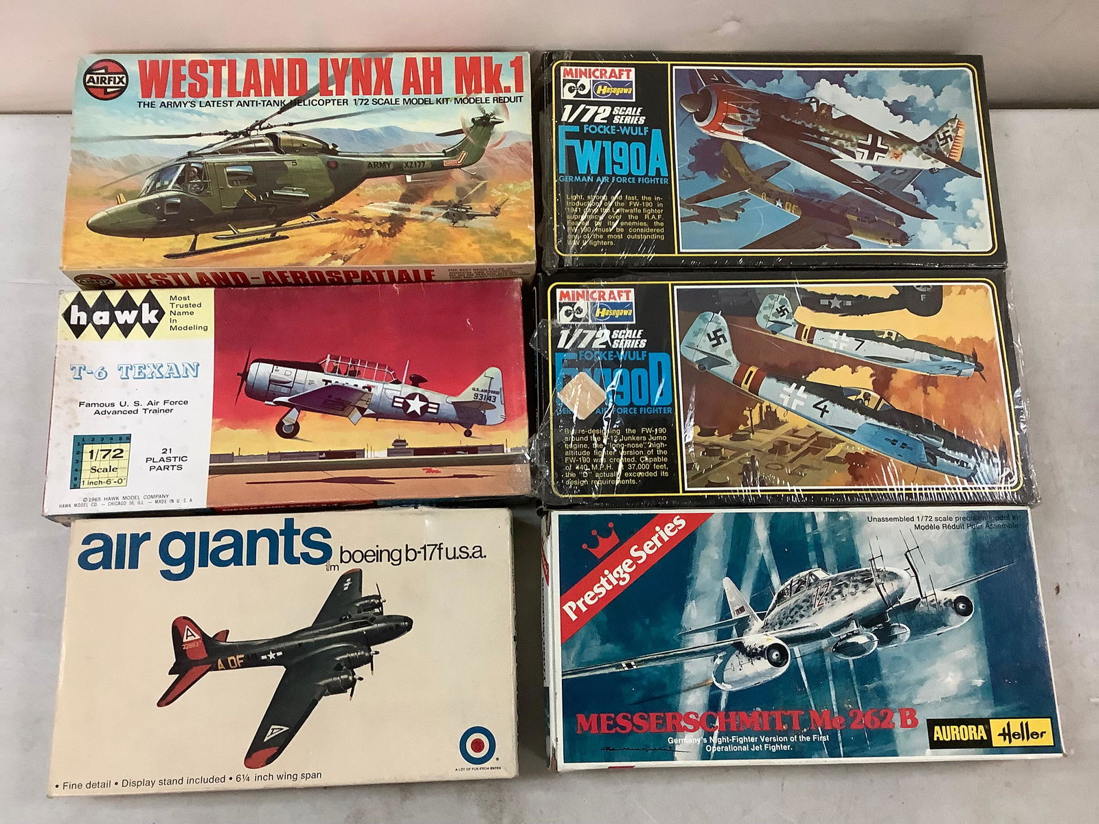 Boeing B-17 plane, Messercherhmitt Me plane, Lynx AH Mk.1 hellicopter, and focke-wule airplane (1 of 1)