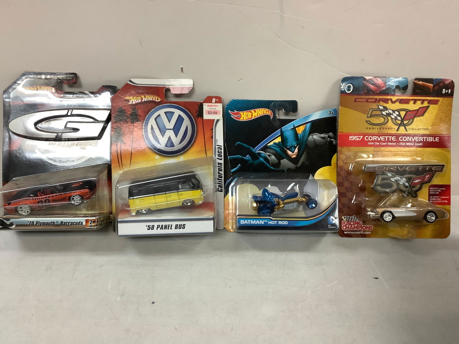 Lot of hotwheels cars and 1957 corvette convertible (1 of 1)