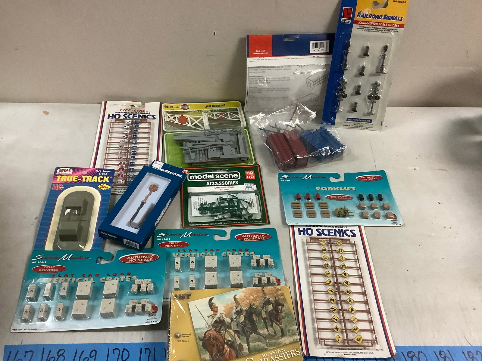Lot of Train Model Assorted Accessories (1 of 1)