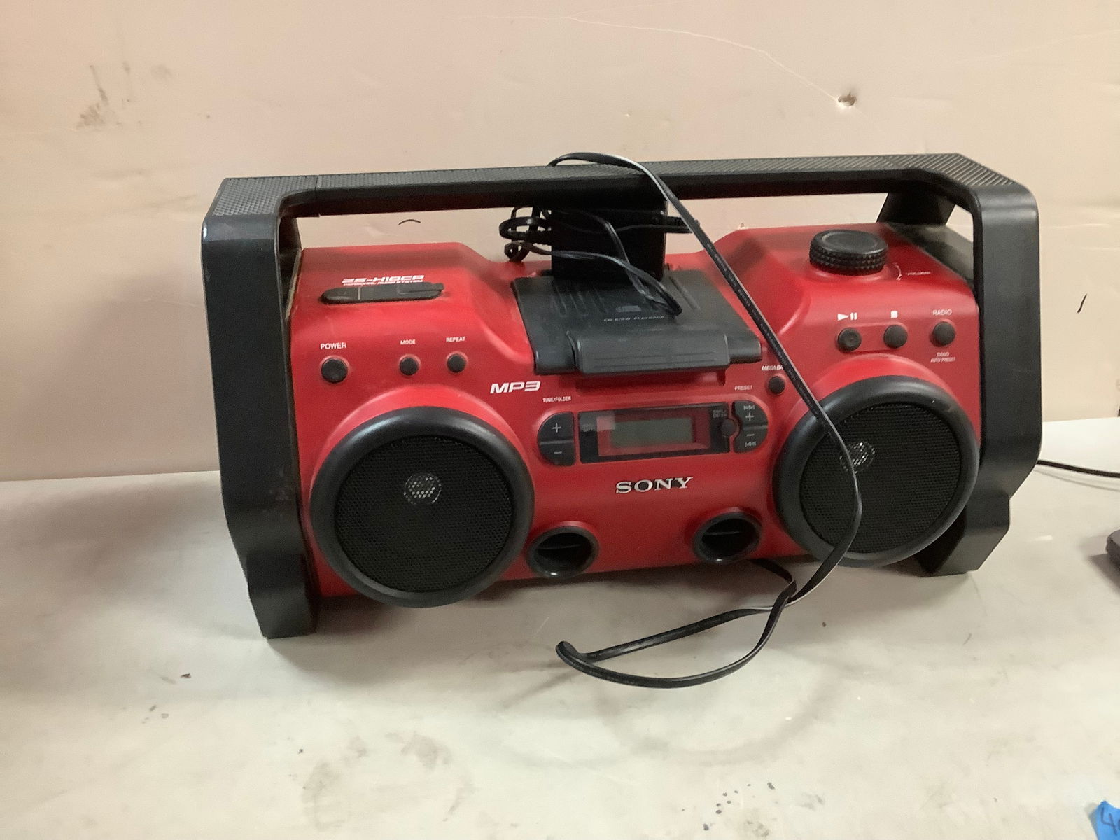 Sony 25-H10CP Personal Audio CD-R/Rw MP3 System Model ZS-H10CP 22x13 (1 of 1)