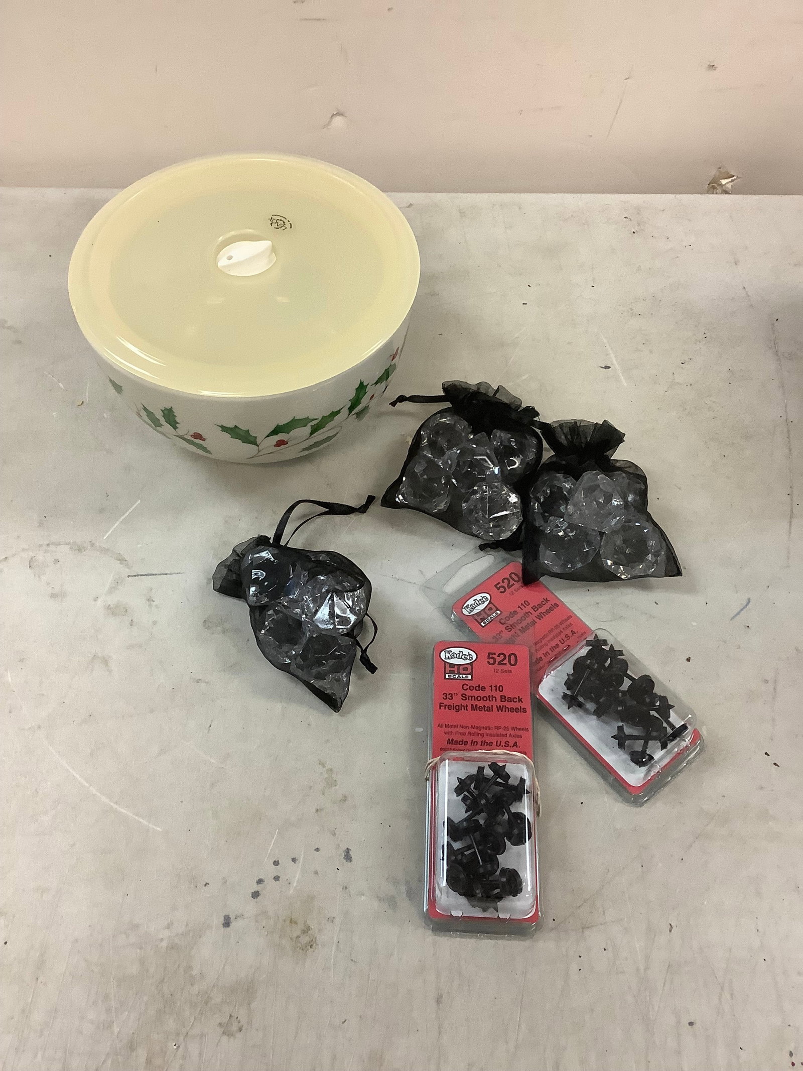 Lot of Lenox Holiday Stackable Bowl with Lid, 33" Smooth Back Freight Metal Wheels and More Tallest: Lot of Lenox Holiday Stackable Bowl with Lid, 33" Smooth Back Freight Metal Wheels and More Tallest 4x6.5