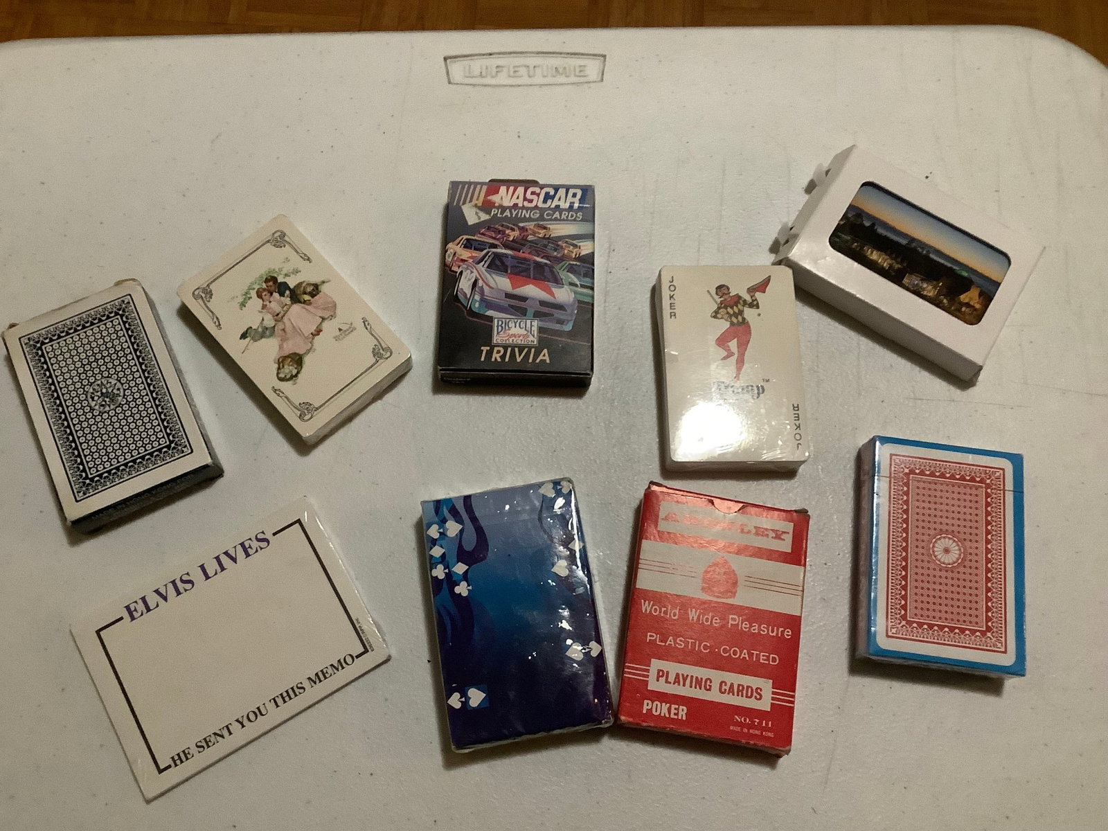 Lot of Playing Cards and Elvis Lives Memo Pad: Lot of Playing Cards and Elvis Lives Memo Pad