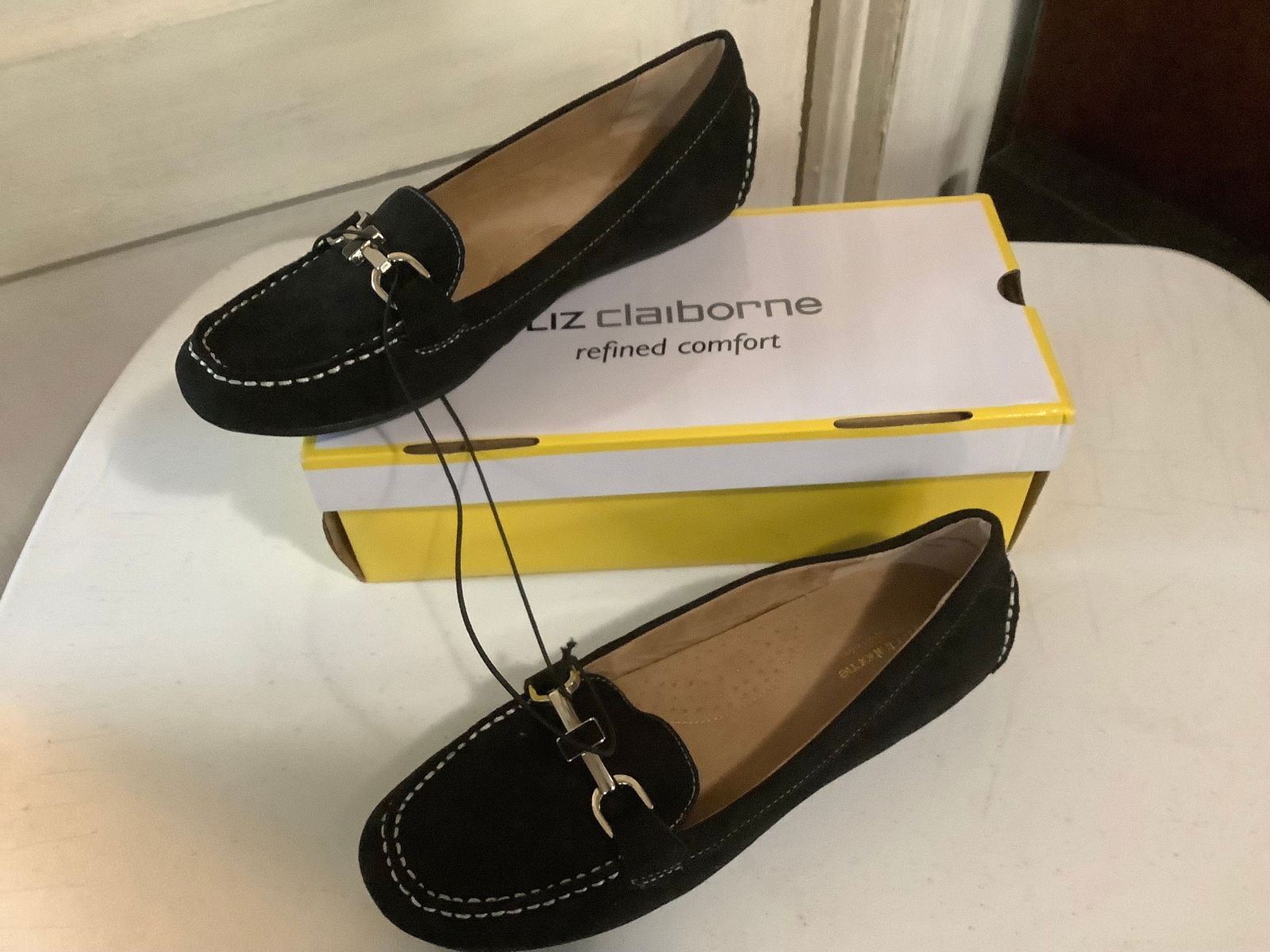 NIB Liz Claiborne Refined Comfort Loafer Shoes Size 9: NIB Liz Claiborne Refined Comfort Loafer Shoes Size 9