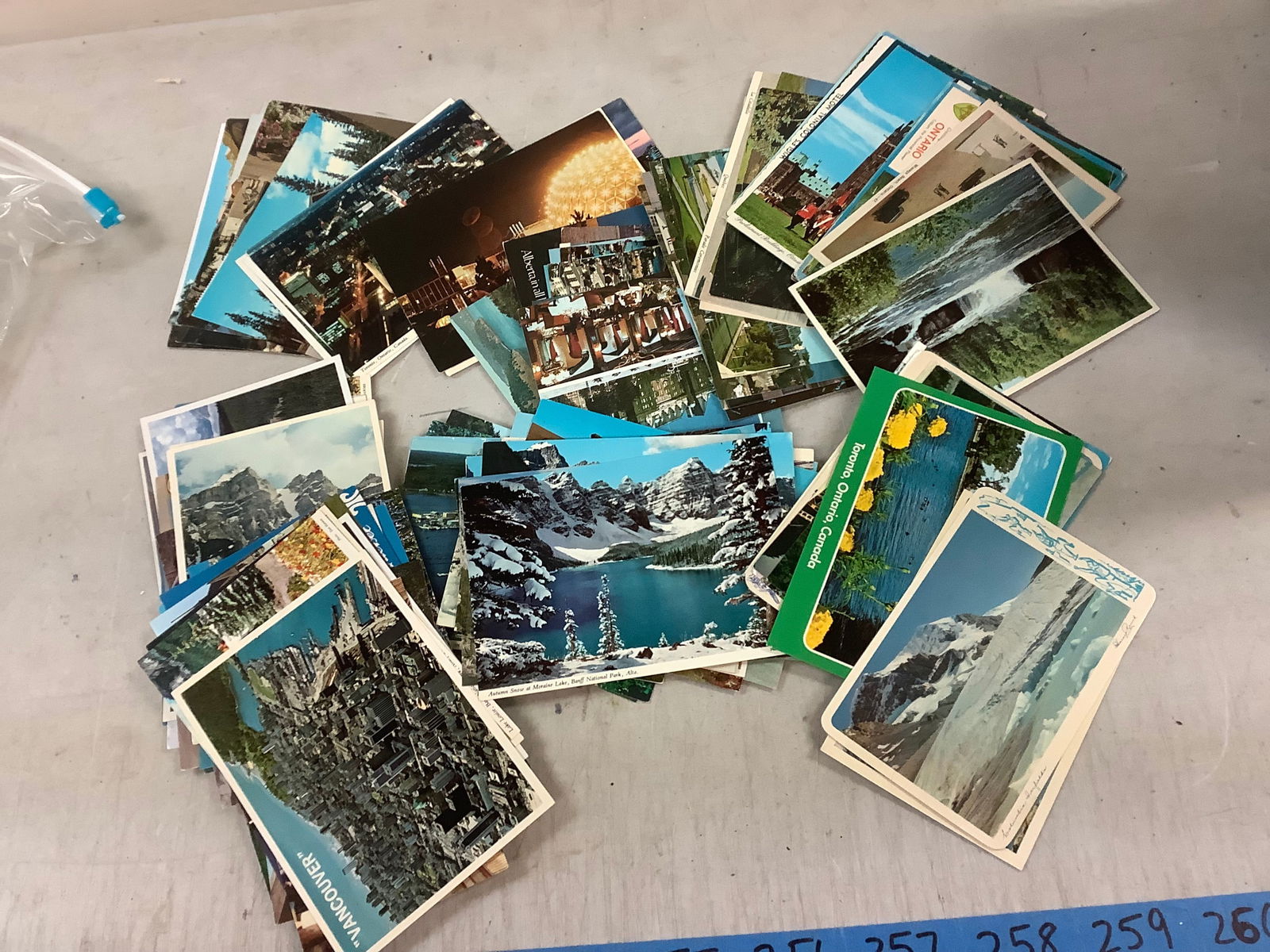 Lot of 120 Canada Postcards (1 of 1)