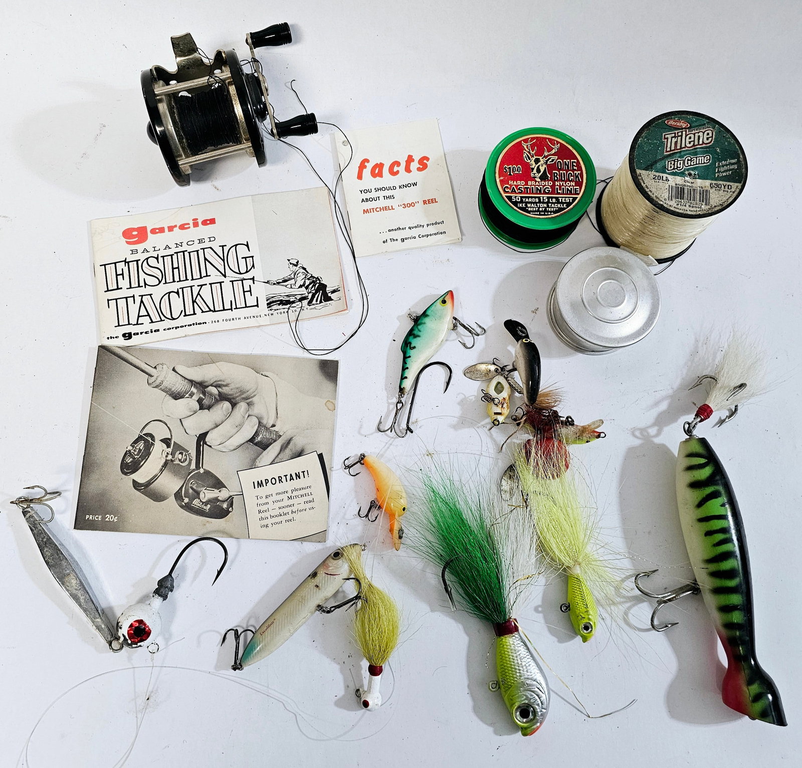 Vintage Fishing Lures, Epherma,: and more