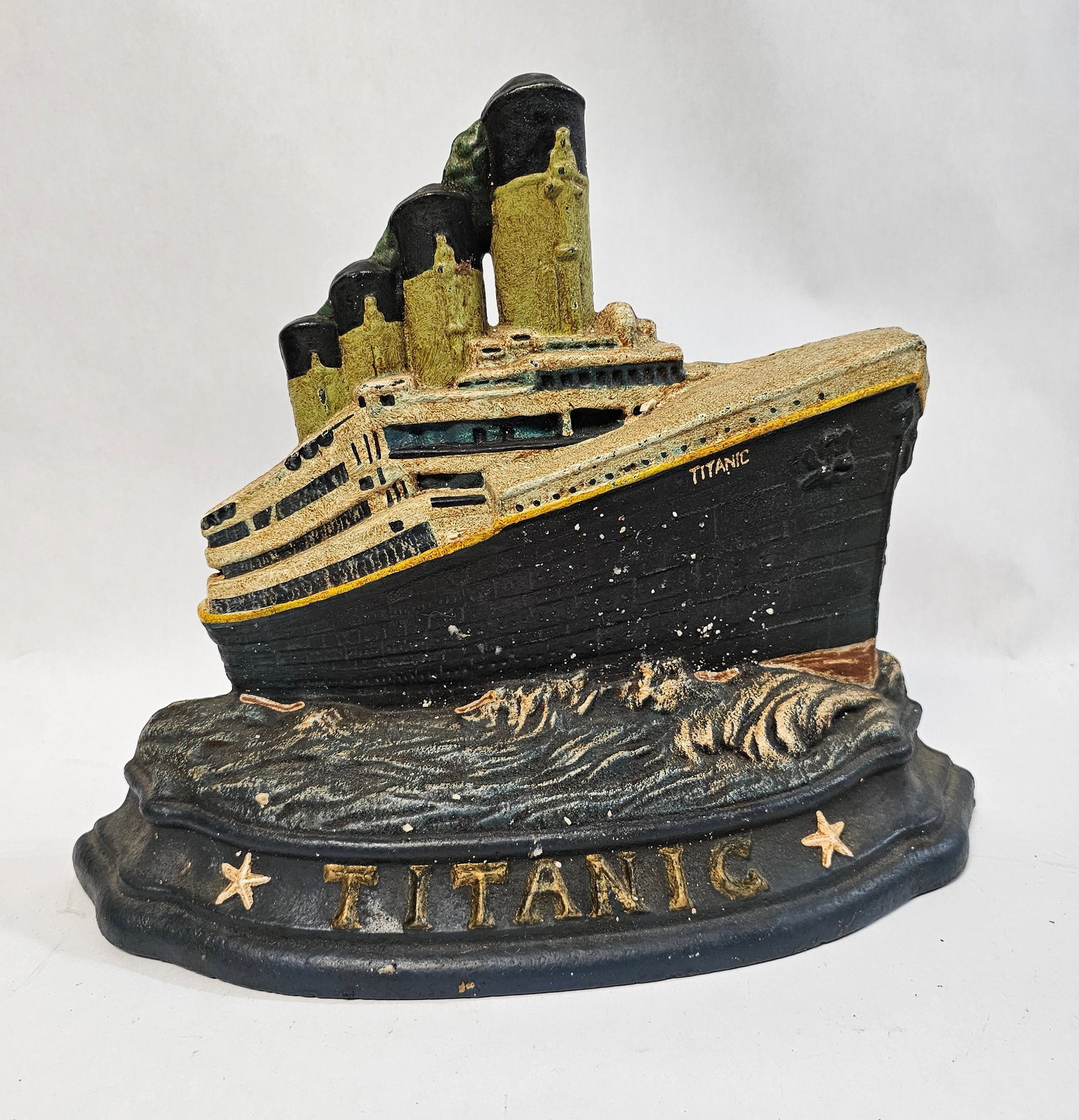 Cast Iron Titanic Doorstop: 10x13"
